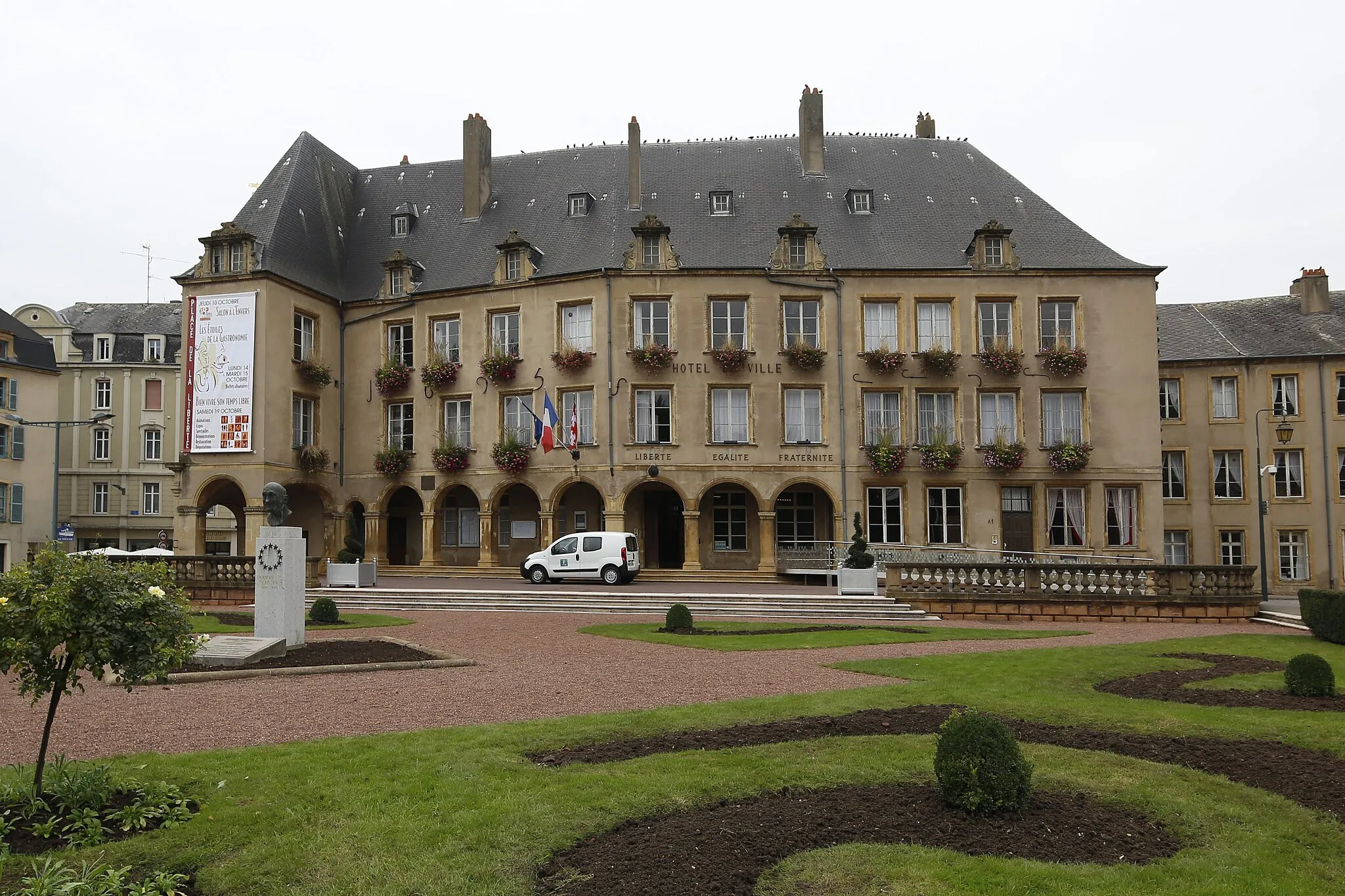 Photo showing: Hôtel de Ville de Thionville.