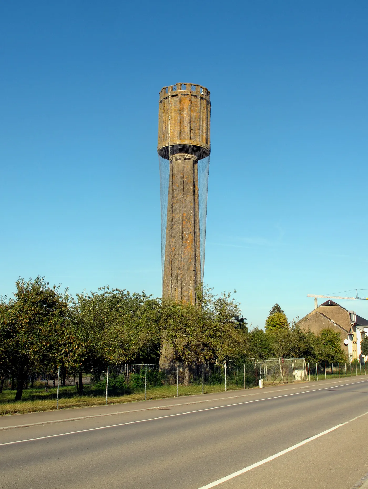 Photo showing: Old water tower in Hellange, Luxembourg