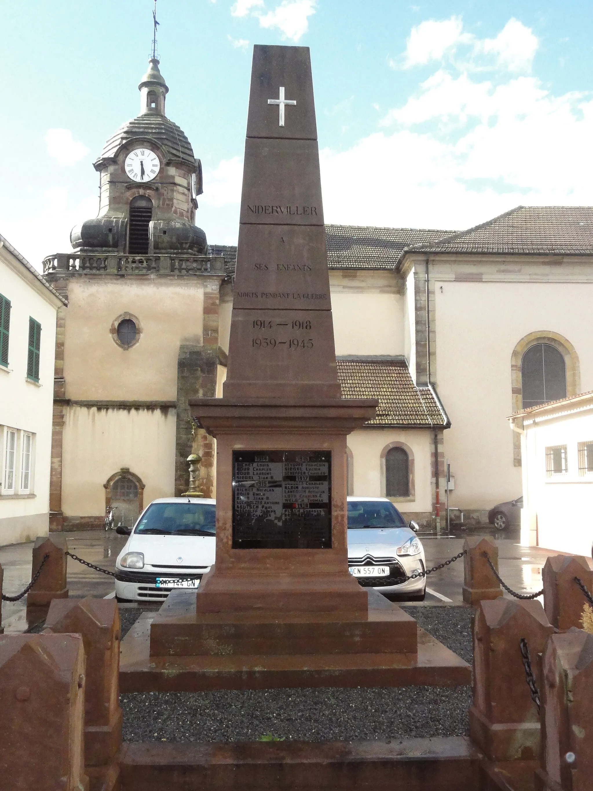 Photo showing: Niderviller (Moselle) monument aux morts