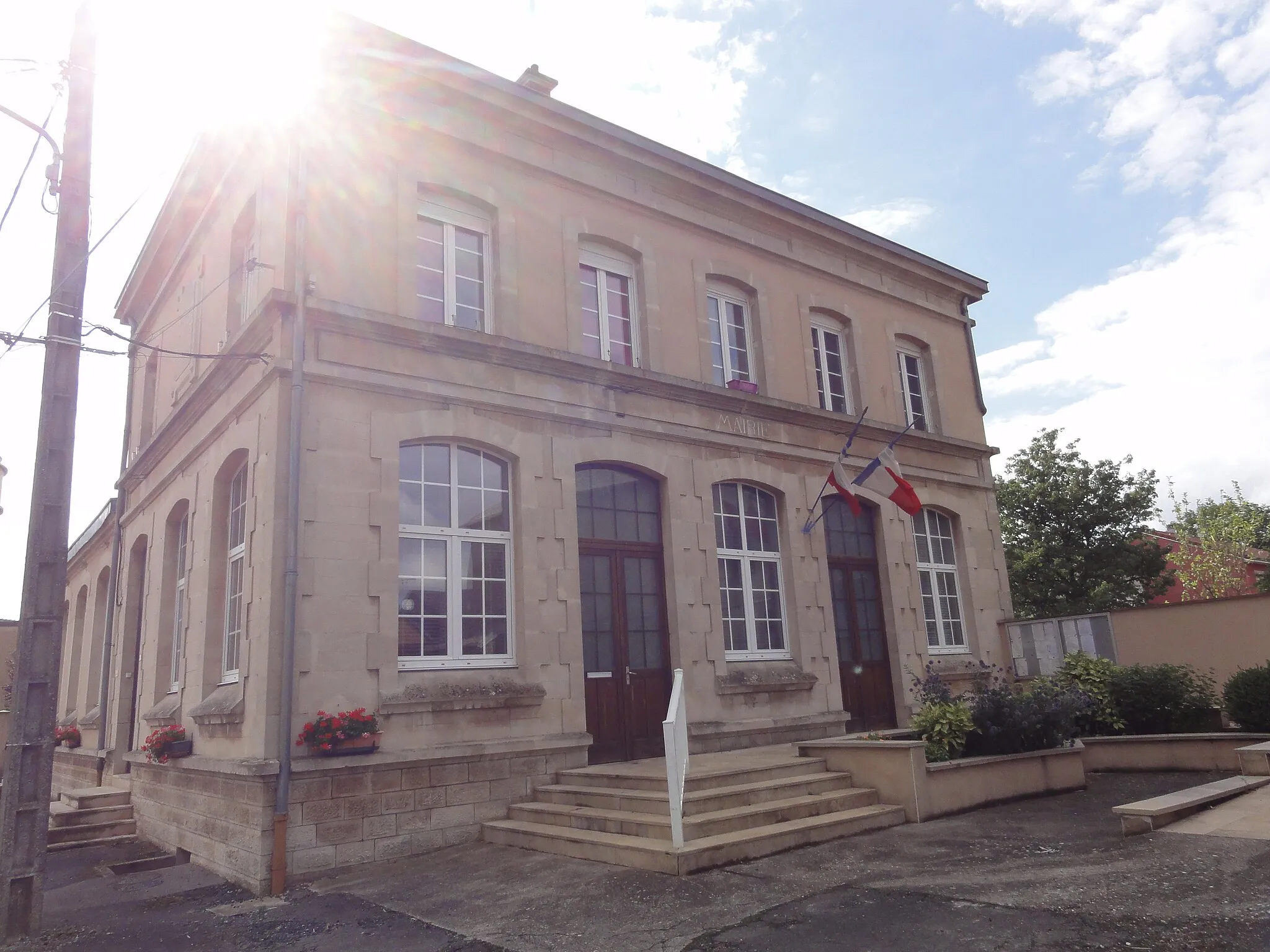 Photo showing: Bazailles (Meurthe-et-M.) mairie