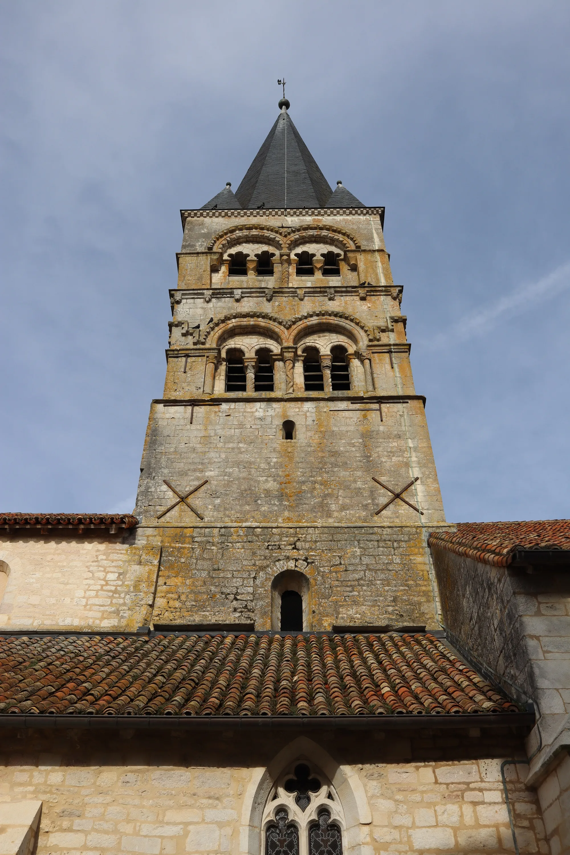 Photo showing: Extérieur de l'église de l'Assomption-de-Notre-Dame de Coussey (88).