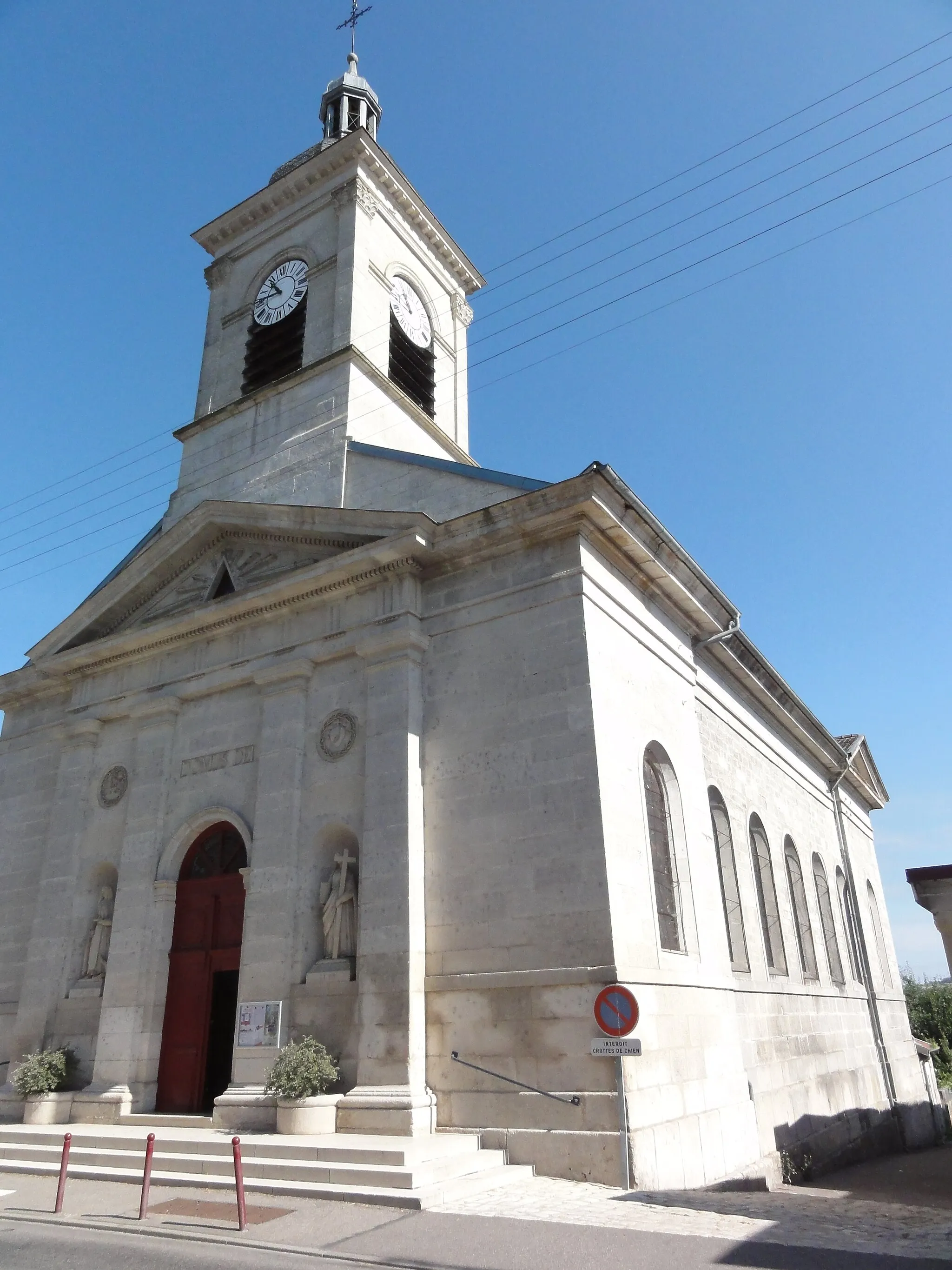 Photo showing: Lérouville (Meuse) église