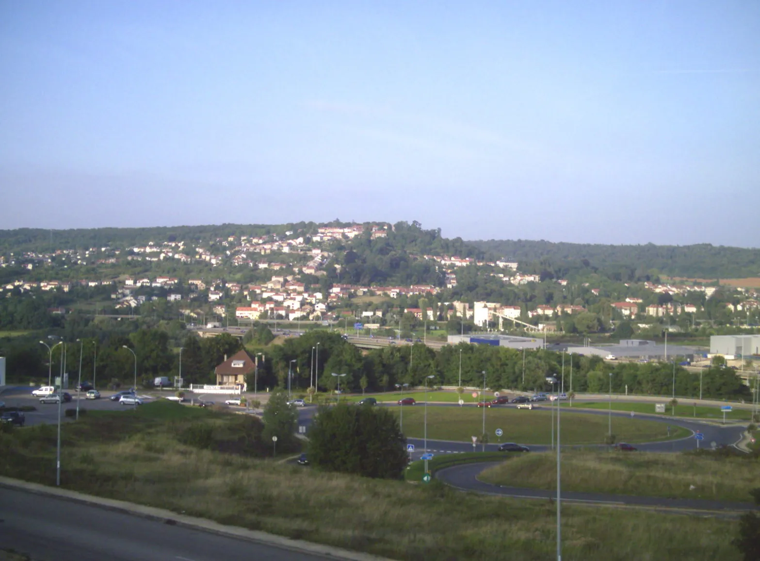 Photo showing: Bouxières-aux-Dames depuis la zac de Frouard