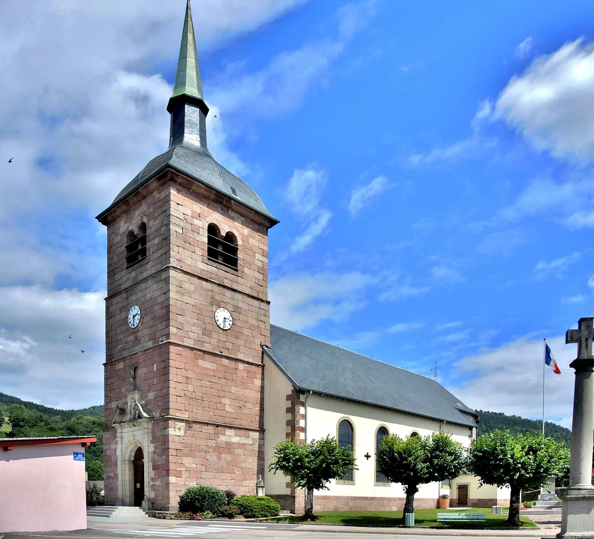 Photo showing: Eglise de l'Invention, à Saint-Etienne-lès-Remiremont. Vosges