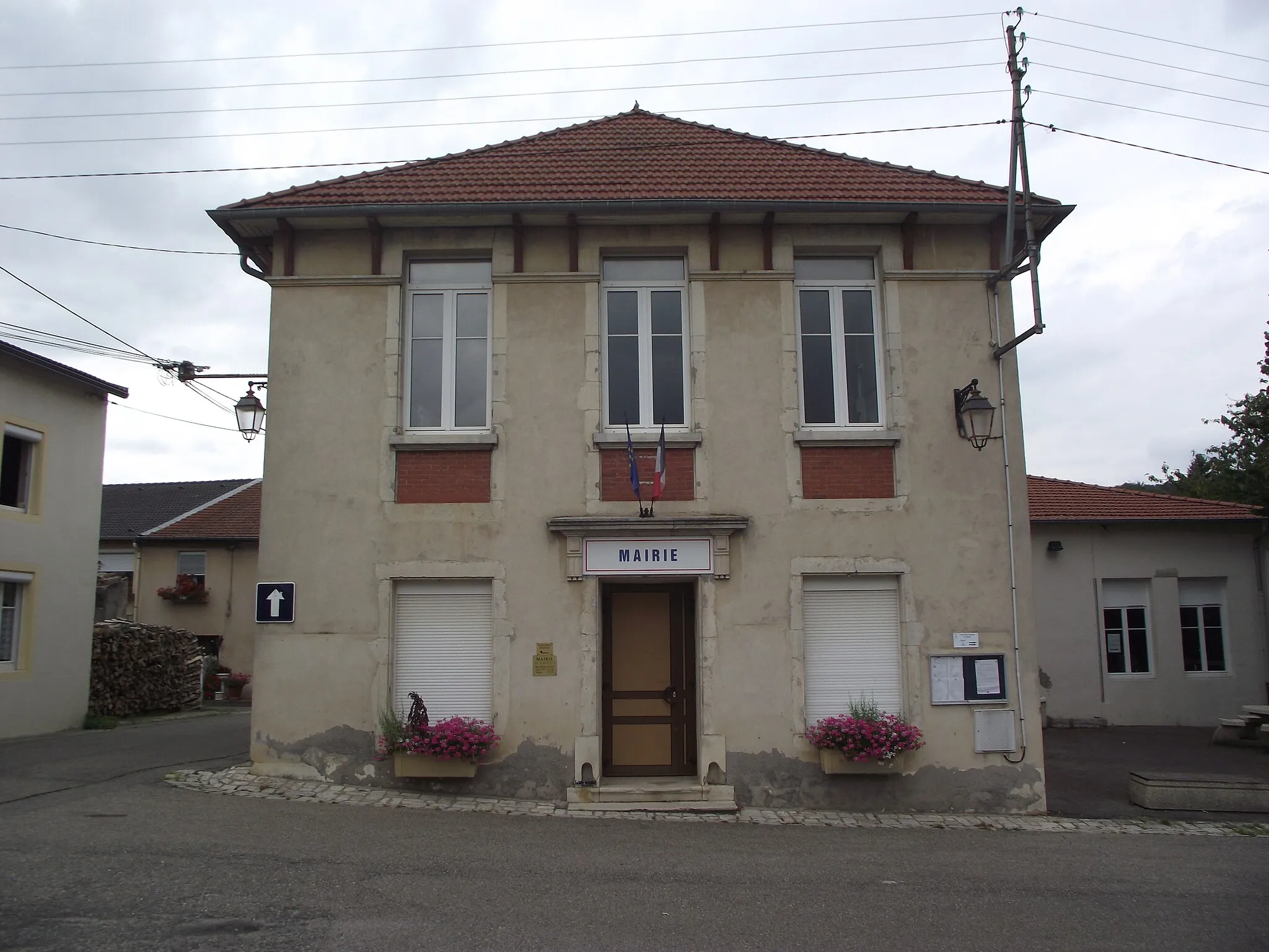 Photo showing: Mairie de Viterne