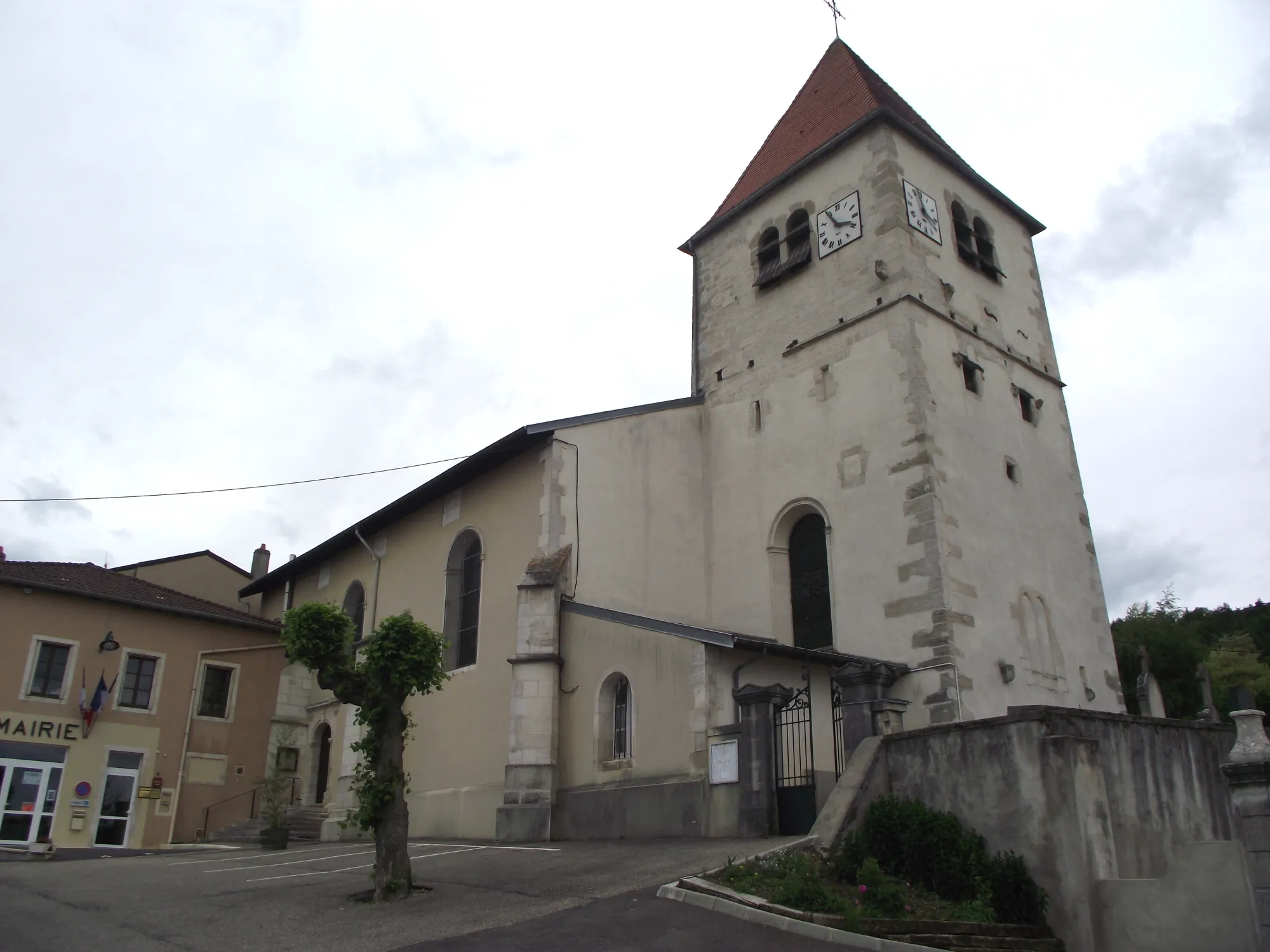 Photo showing: L'église Saint-Maurice de Domgermain