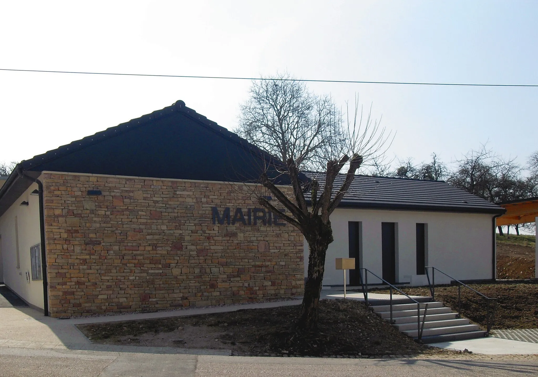Photo showing: La mairie de Germonville