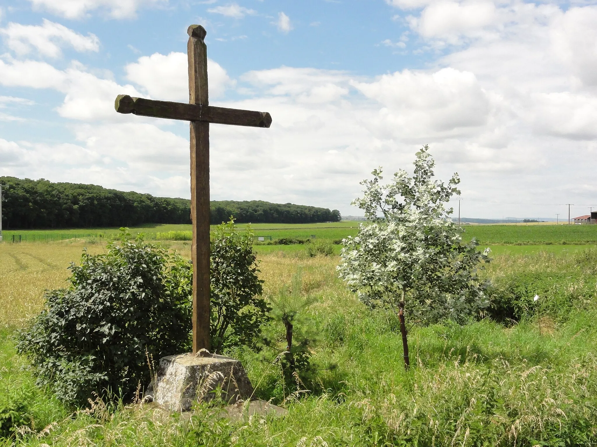 Photo showing: Hoéville (M-et-M) croix de chemin