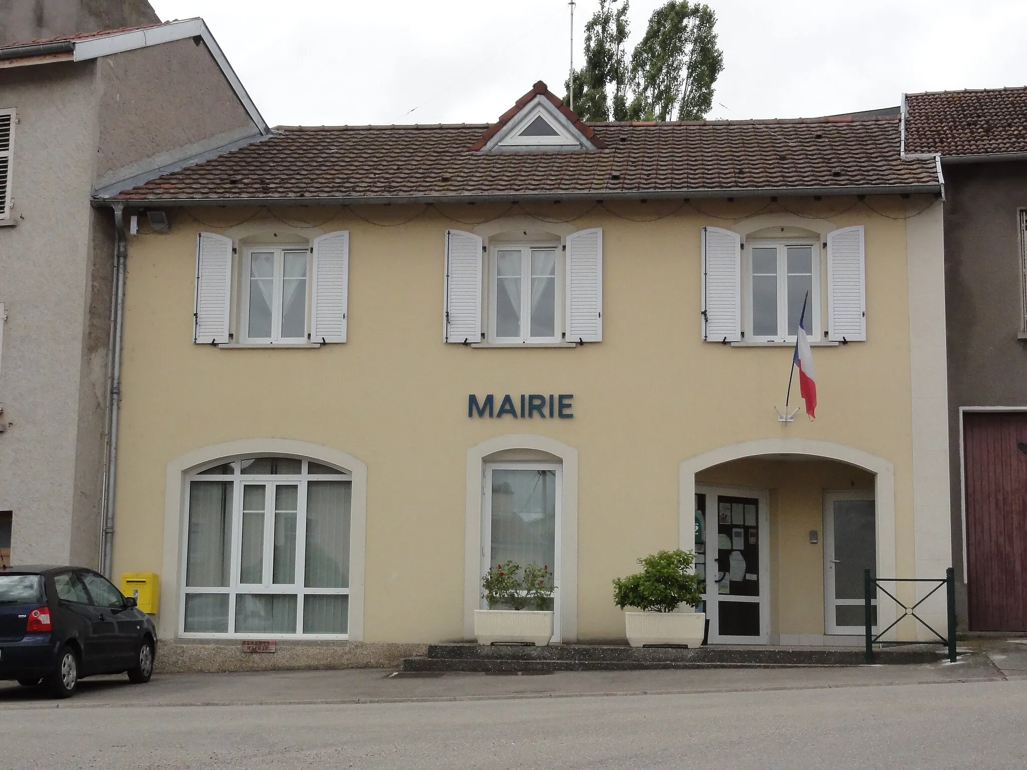 Photo showing: Laneuveville-devant-Bayon (M-et-M) mairie