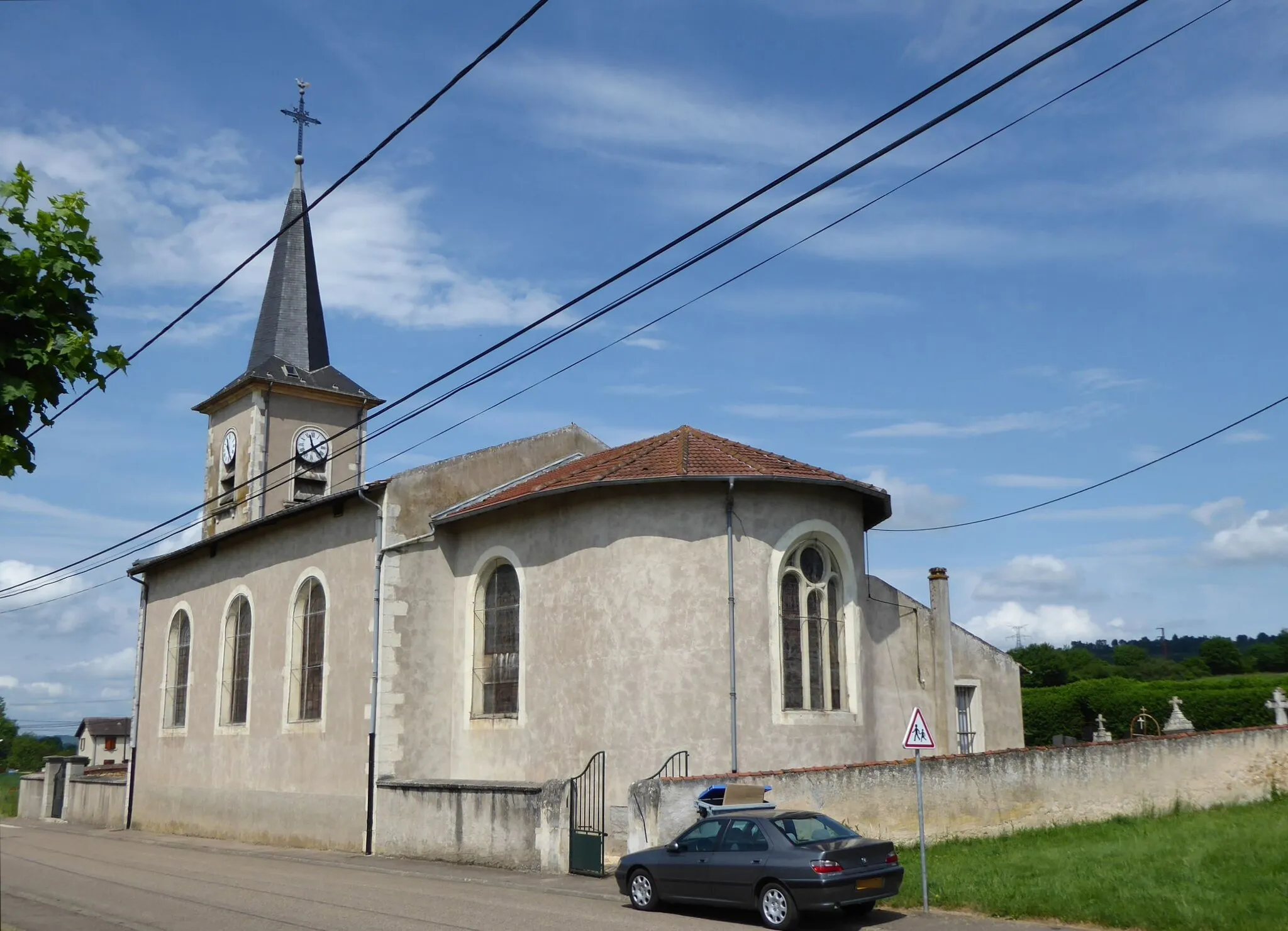 Photo showing: Face sud de l'église de Montenoy en Meurthe-et-Moselle (France).