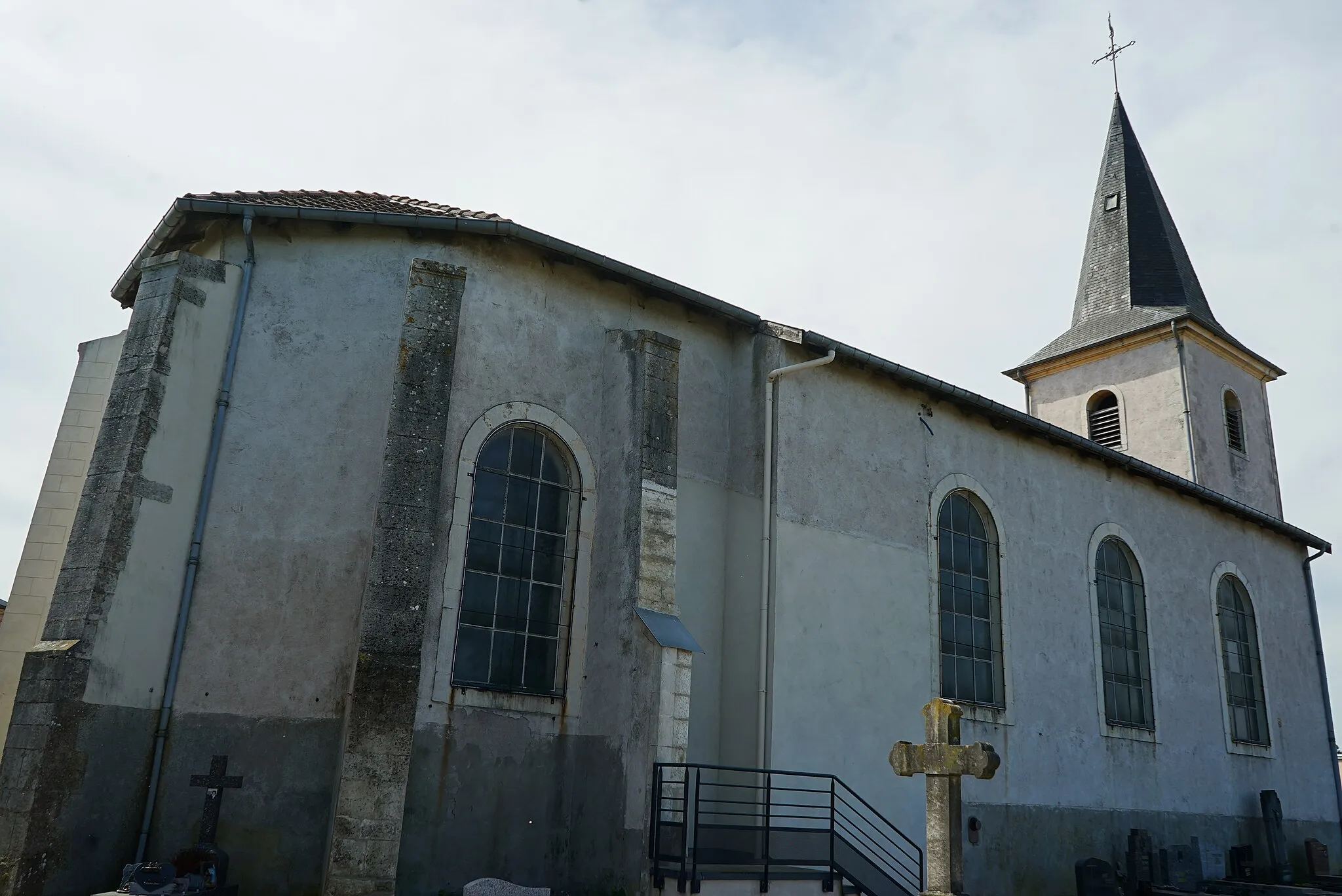 Photo showing: dans le village de Méréville.