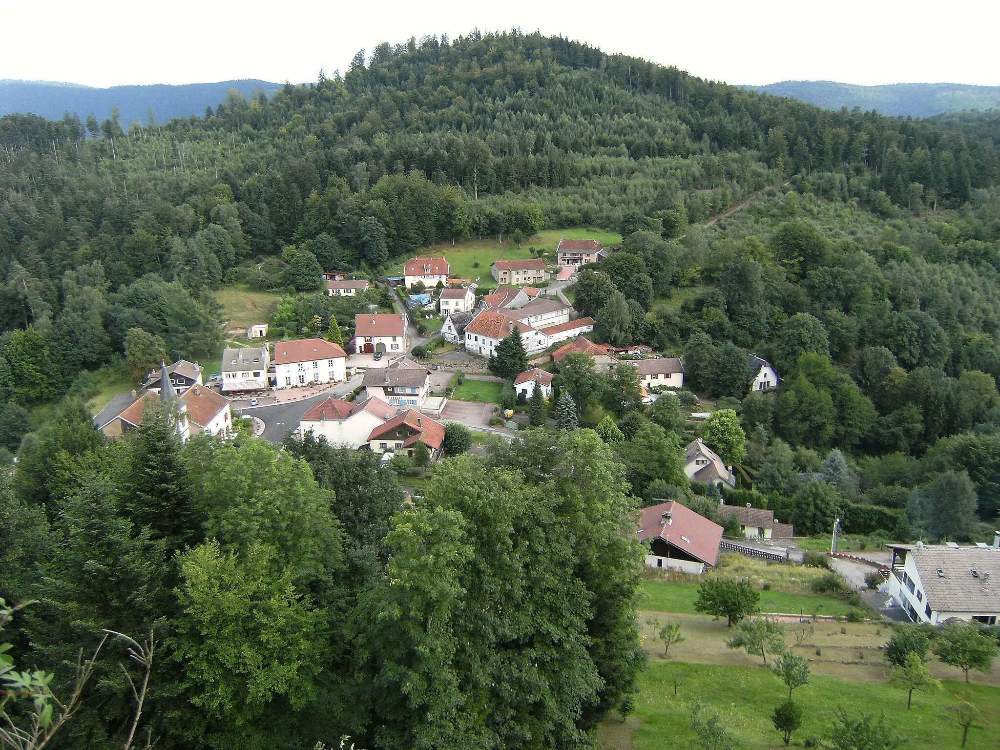 Photo showing: Village de Pierre-Percée vu depuis le château