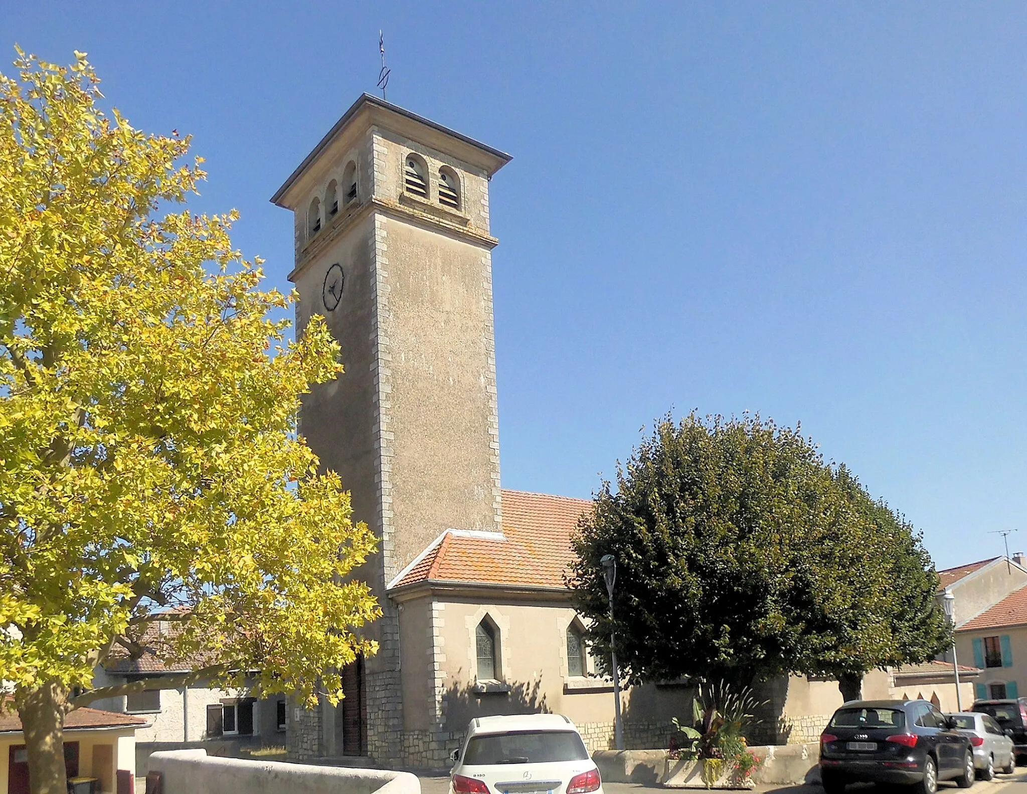 Photo showing: L'église de la Nativité-de-la-Vierge de Sexey-les-Bois, côté ouest