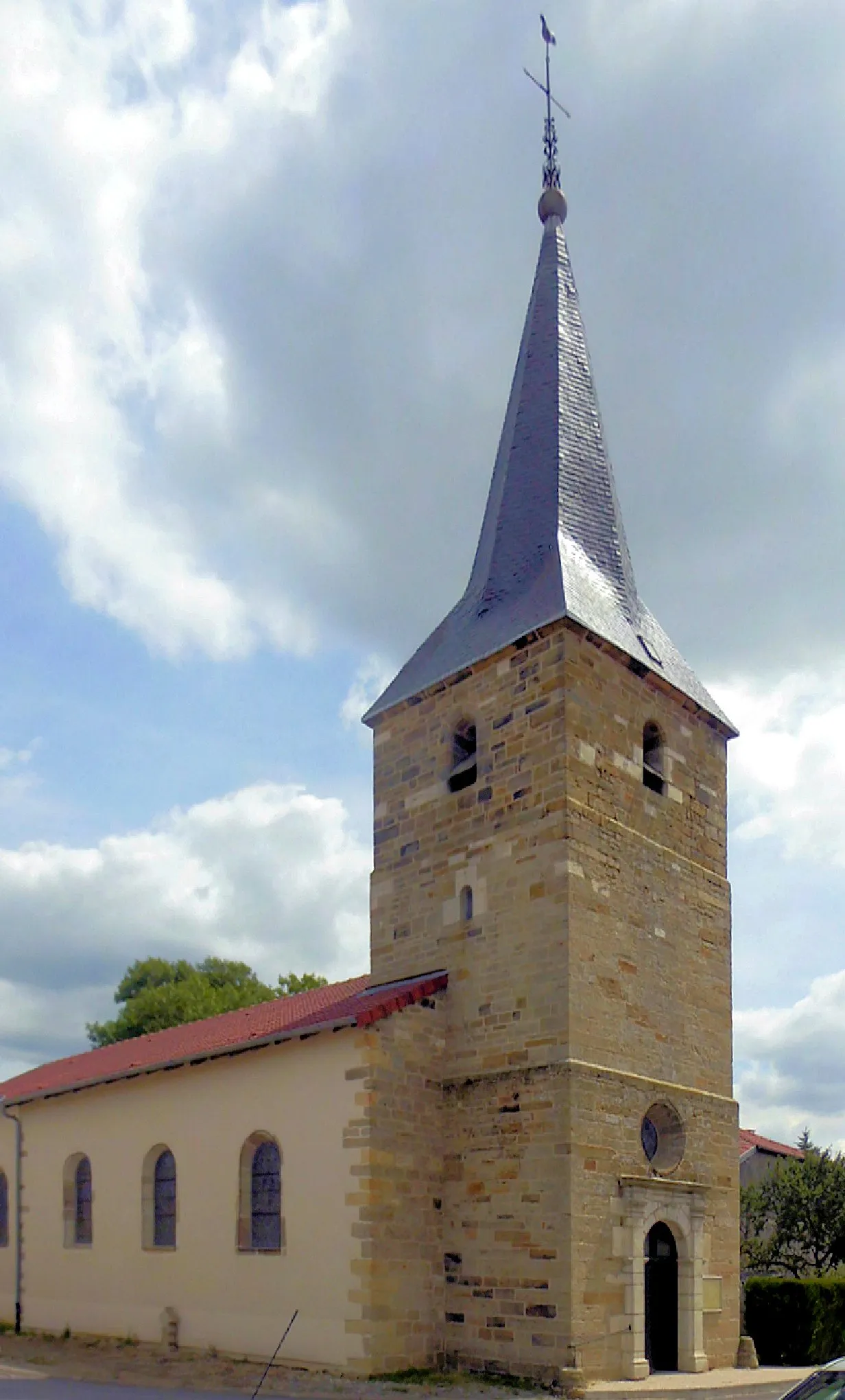 Photo showing: L'église Saint-Pierre d'Auzainvilliers