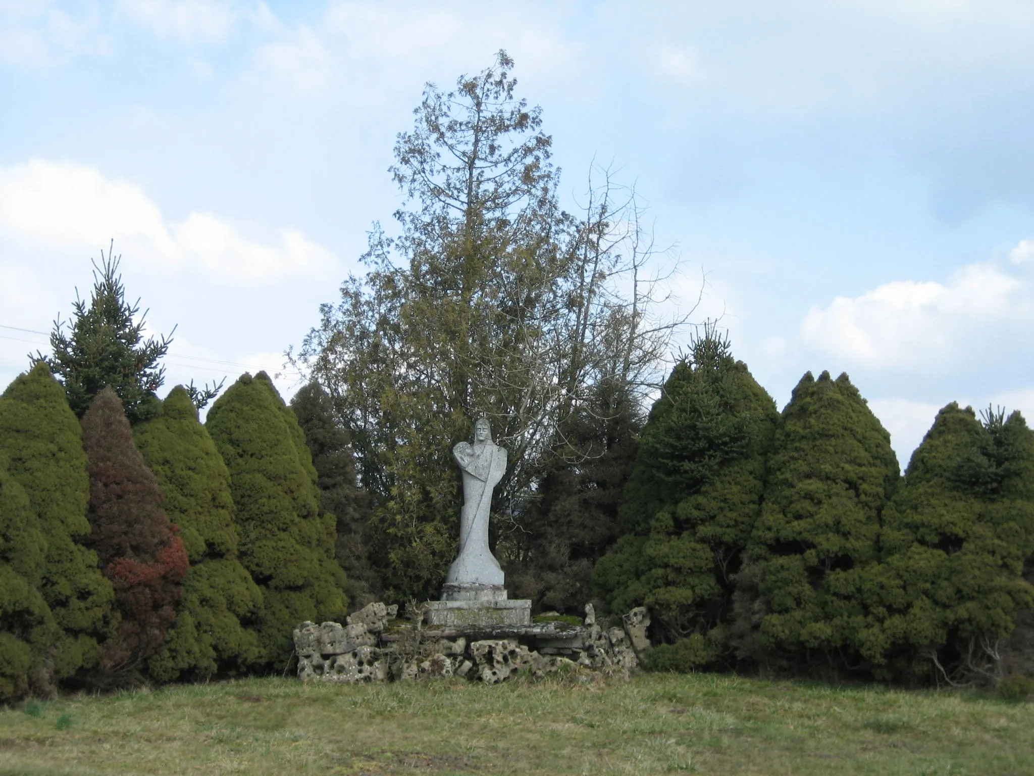 Photo showing: Statue of Madonna and Child in Bayecourt (France)