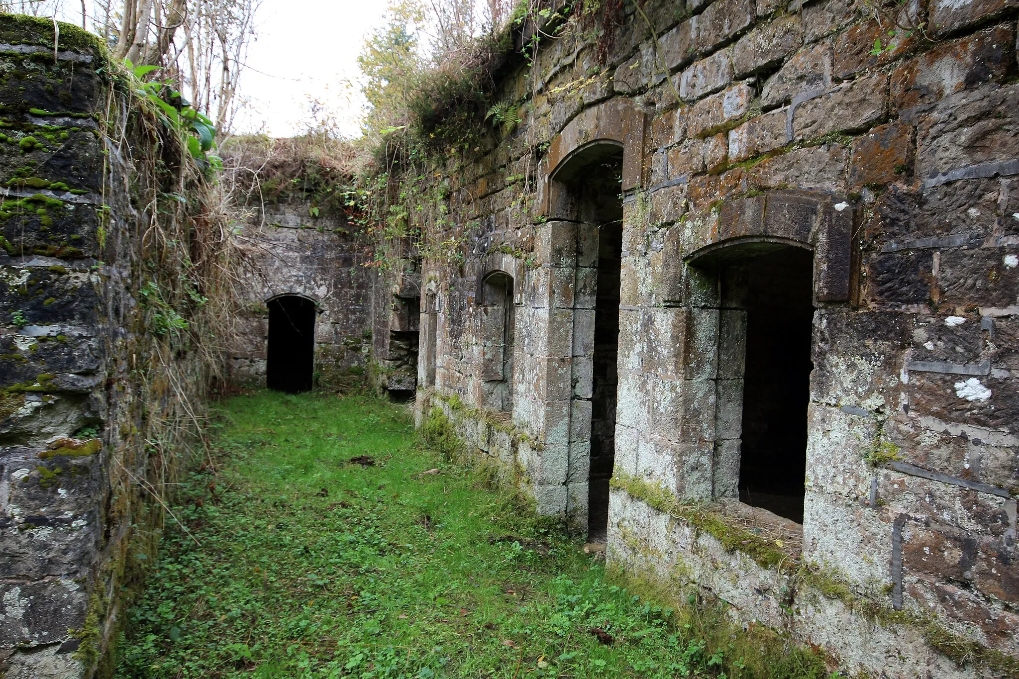 Photo showing: L'accès à la forge du fort du Bambois