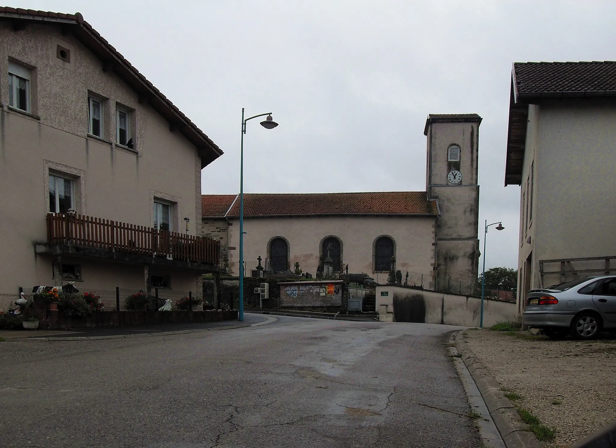 Photo showing: L'église Saint-Hilaire de Hagécourt, côté nord-ouest