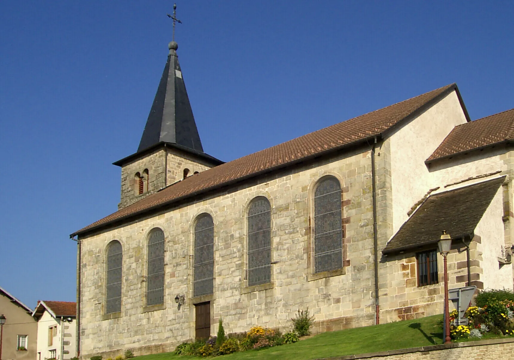 Photo showing: L'église Saint-Augustin à La Chapelle-aux-Bois
