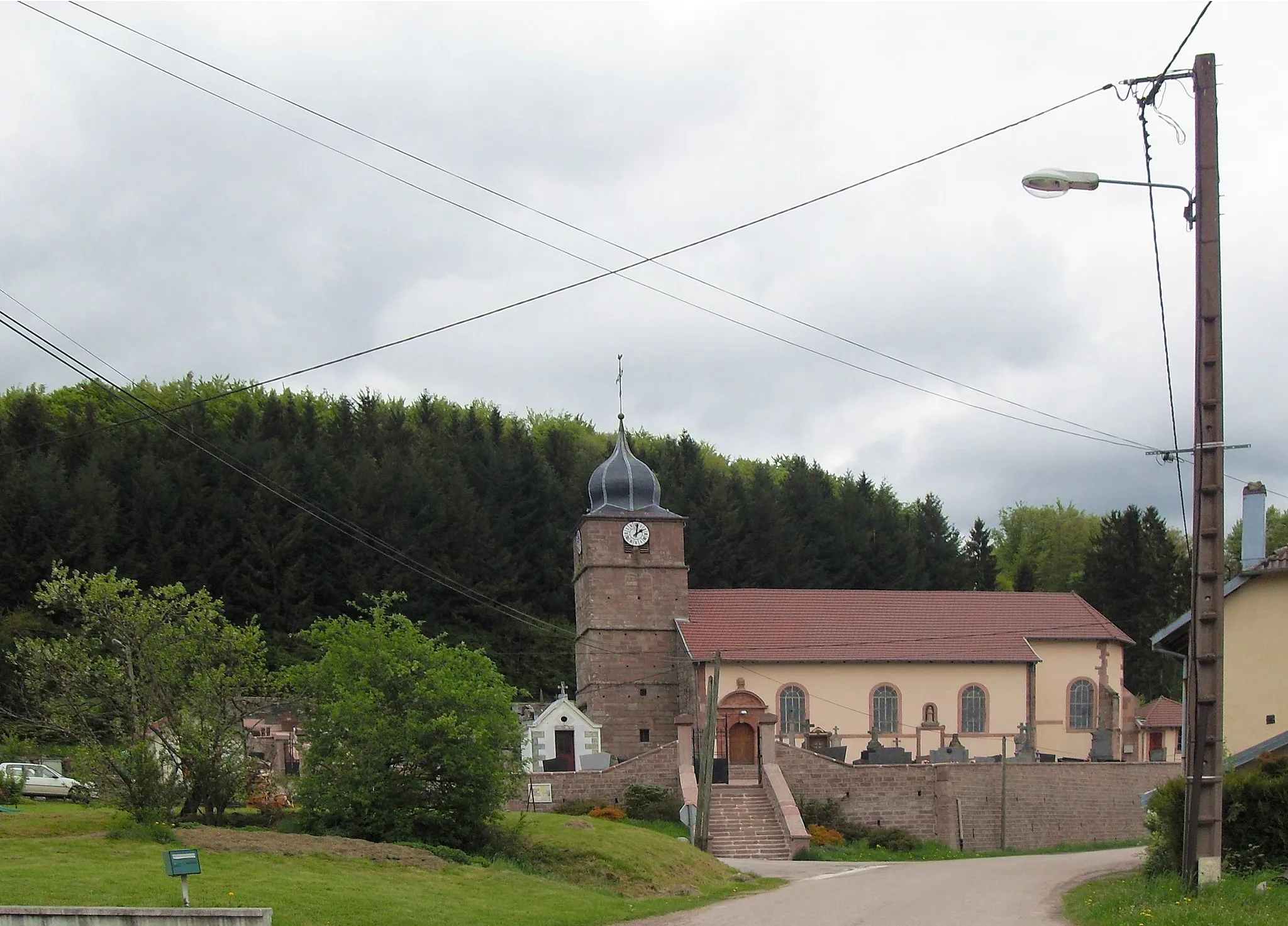 Photo showing: L'église Saint-Léger et Sainte-Gertrude à Jussarupt