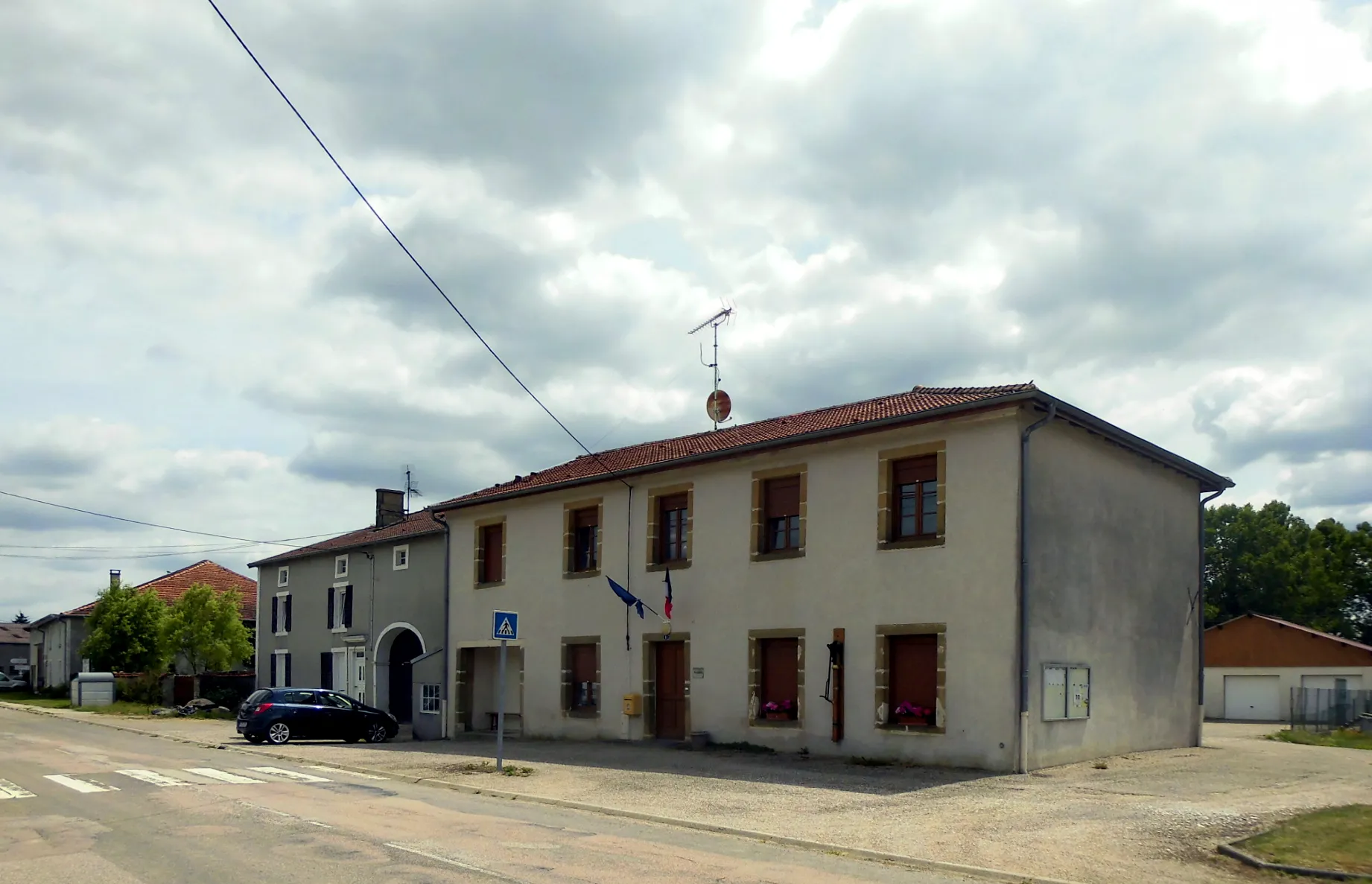 Photo showing: La mairie de Malaincourt