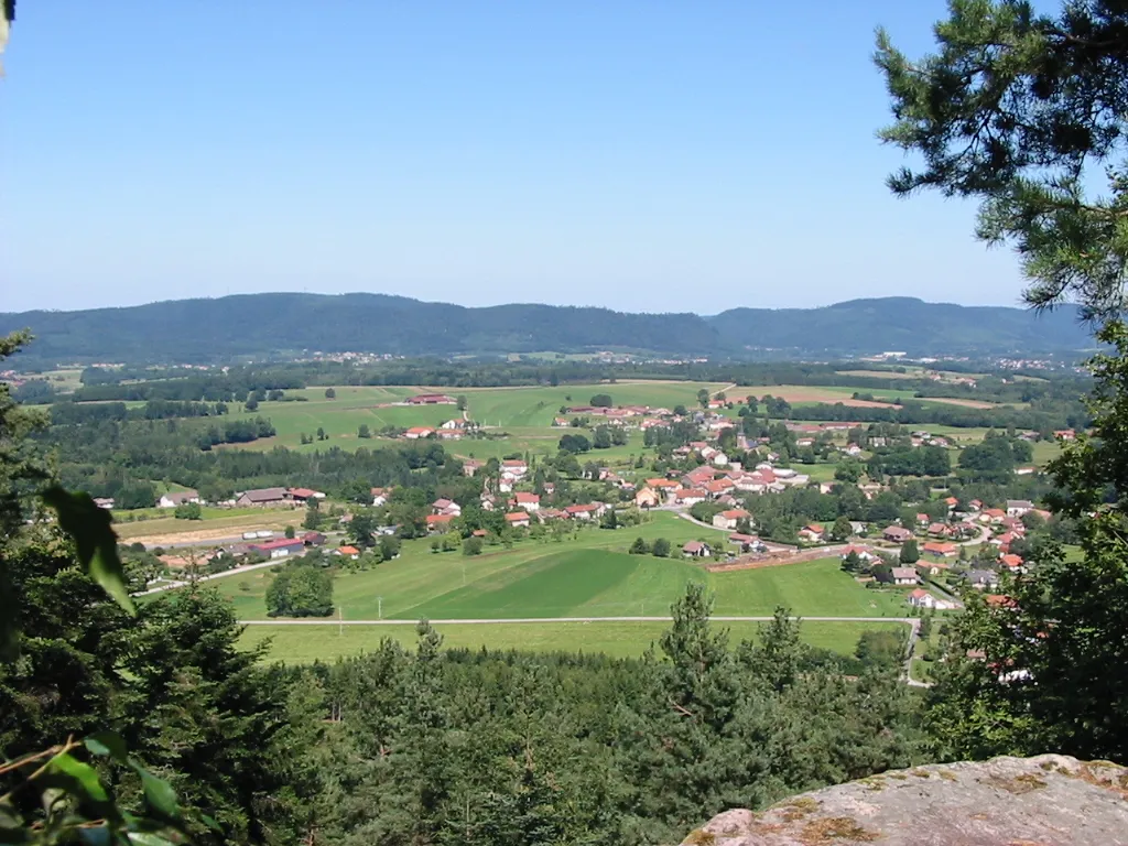 Photo showing: Nompatelize, commune des Vosges, vue du Petit Jumeau