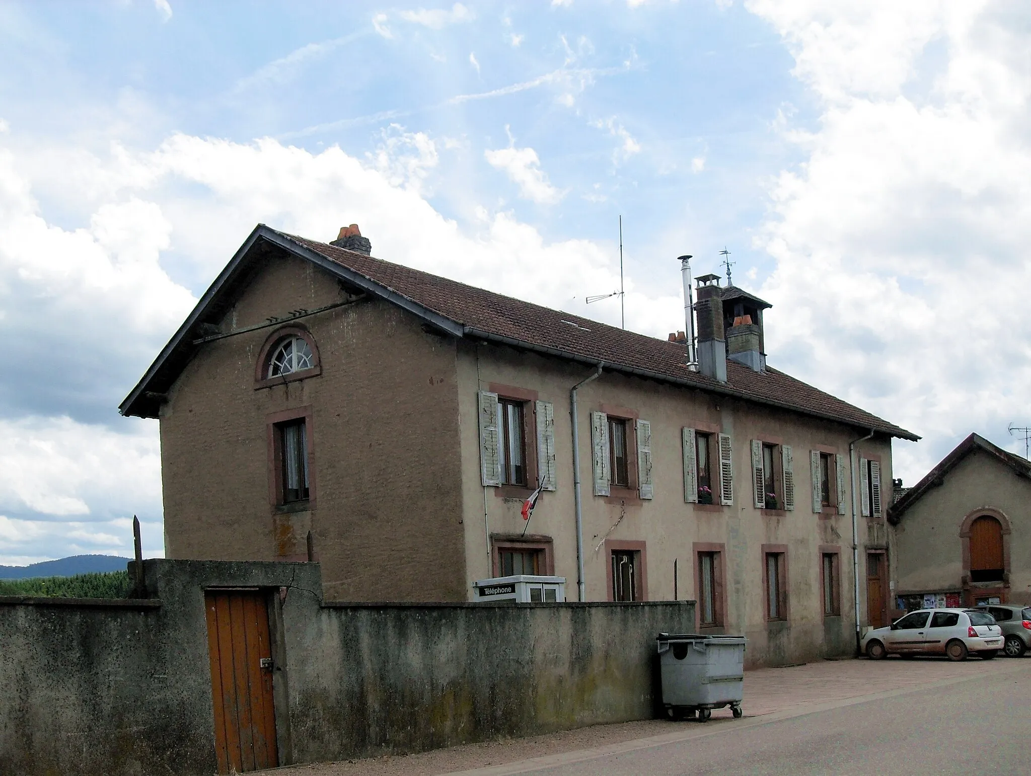 Photo showing: La mairie de Ménil-de-Senones