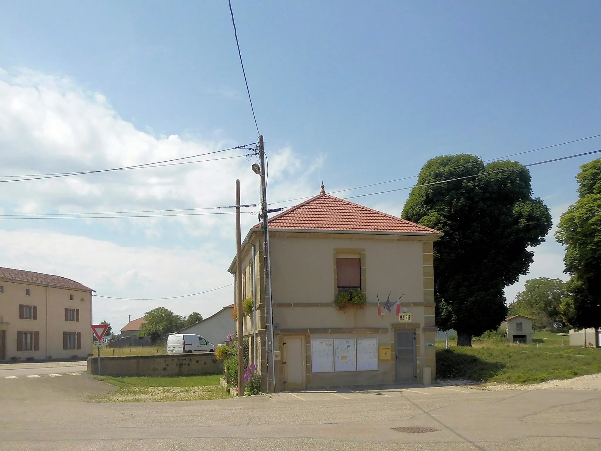 Photo showing: La mairie de Sandaucourt