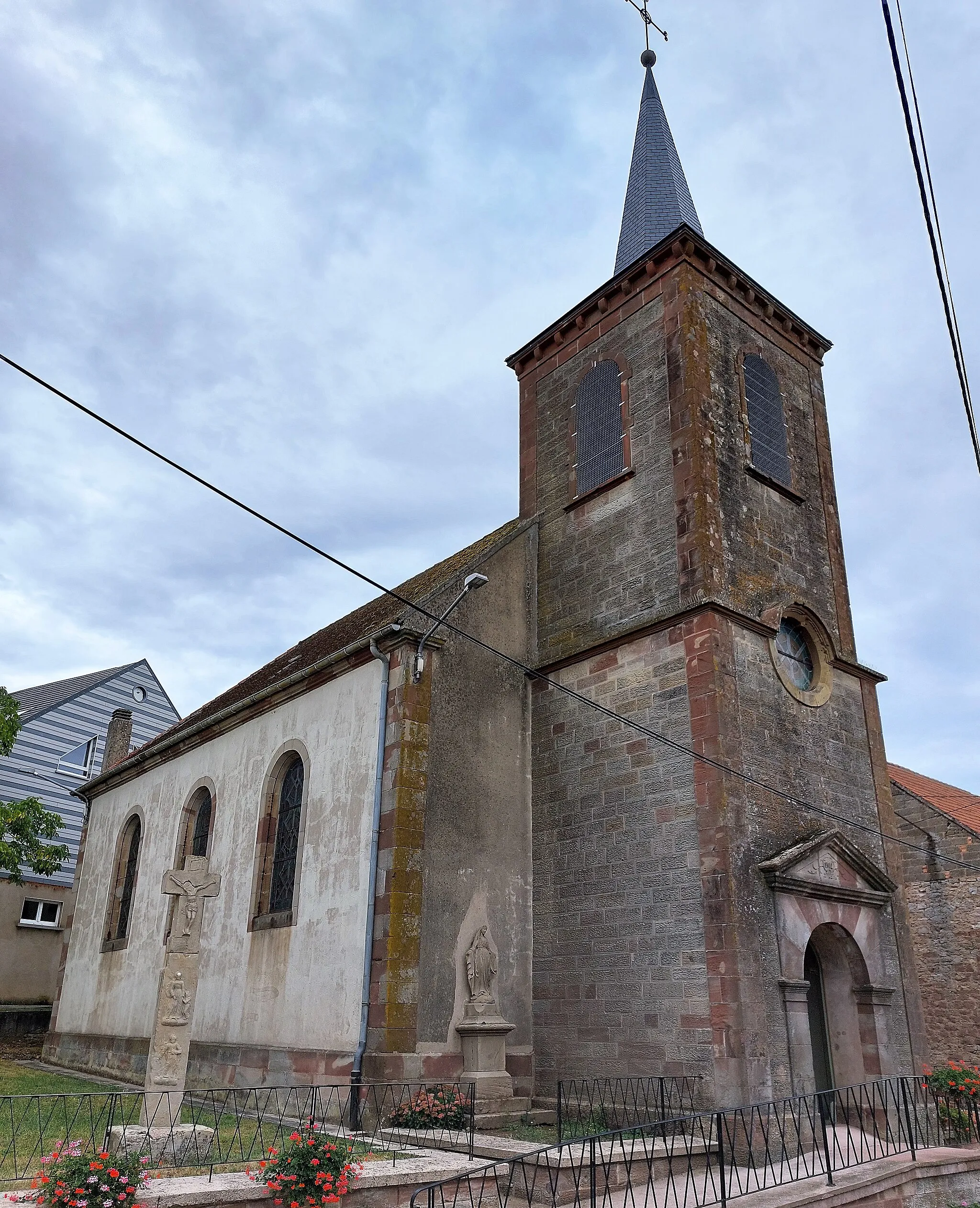 Photo showing: Chapelle Notre-Dame-de-Pitié de Hoelling