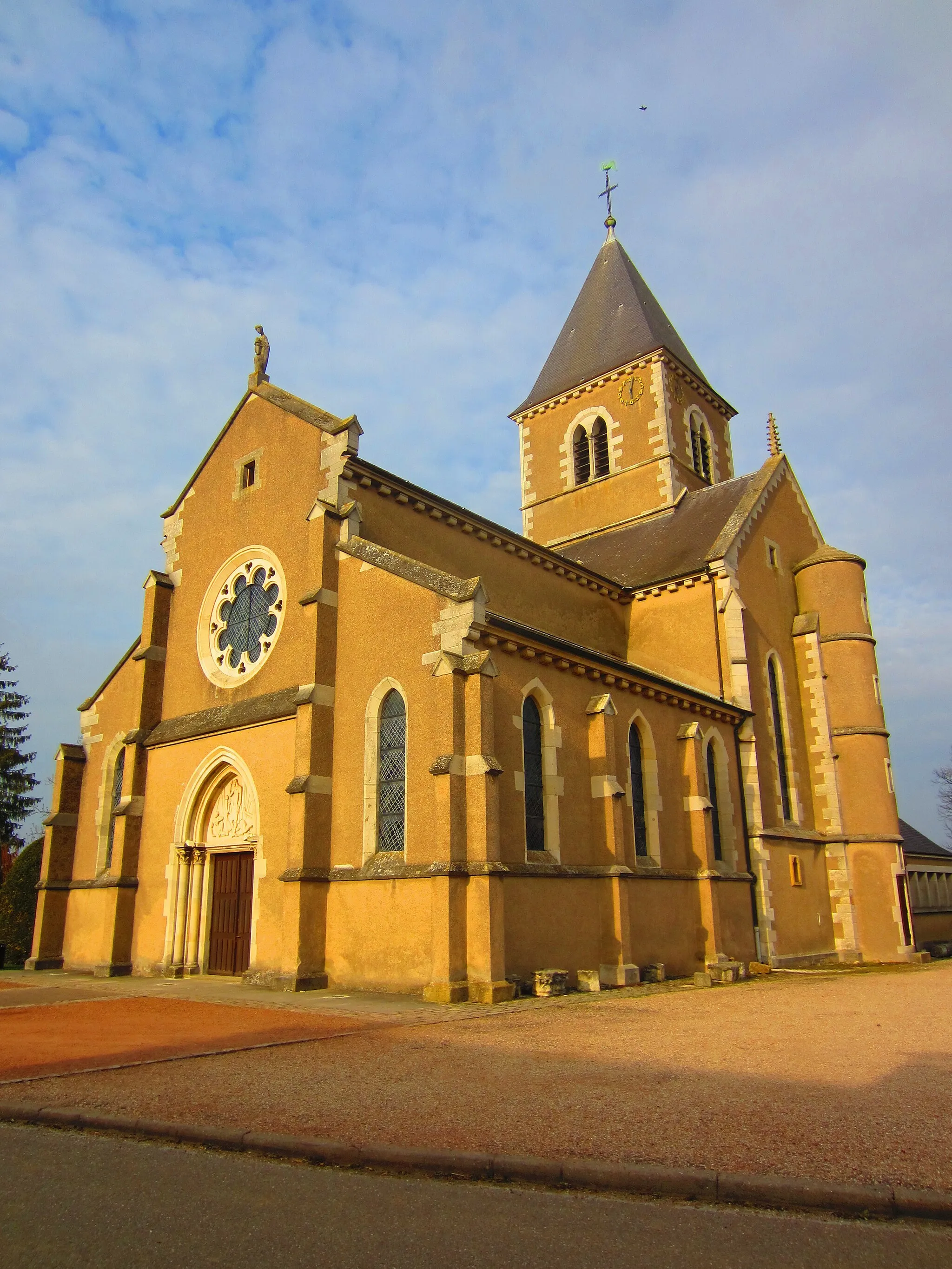 Photo showing: This building is classé au titre des monuments historiques de la France. It is indexed in the base Mérimée, a database of architectural heritage maintained by the French Ministry of Culture, under the reference PA00106745 .