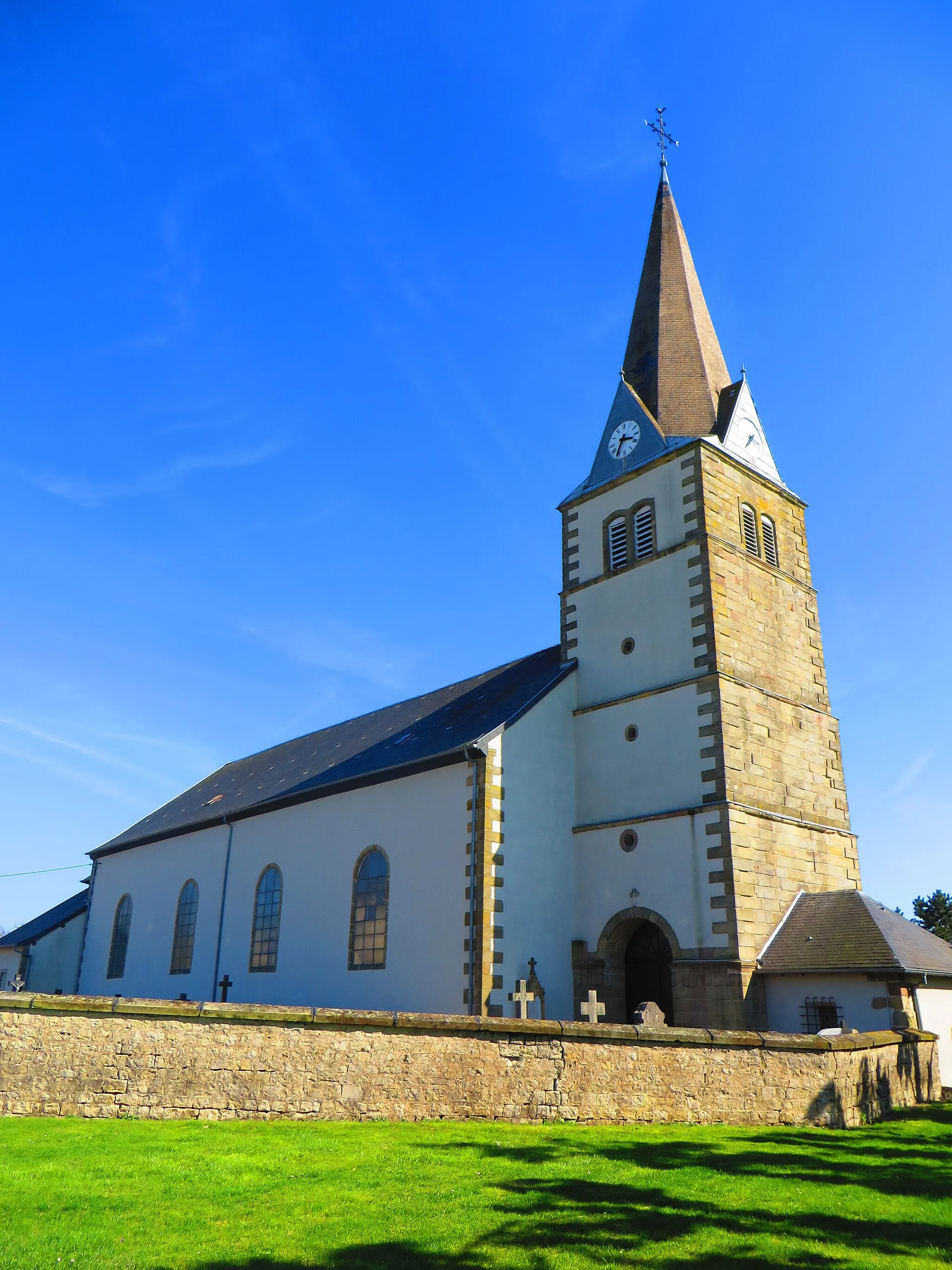 Photo showing: Laning Vahl Église Saint-Pierre et Saint-Paul