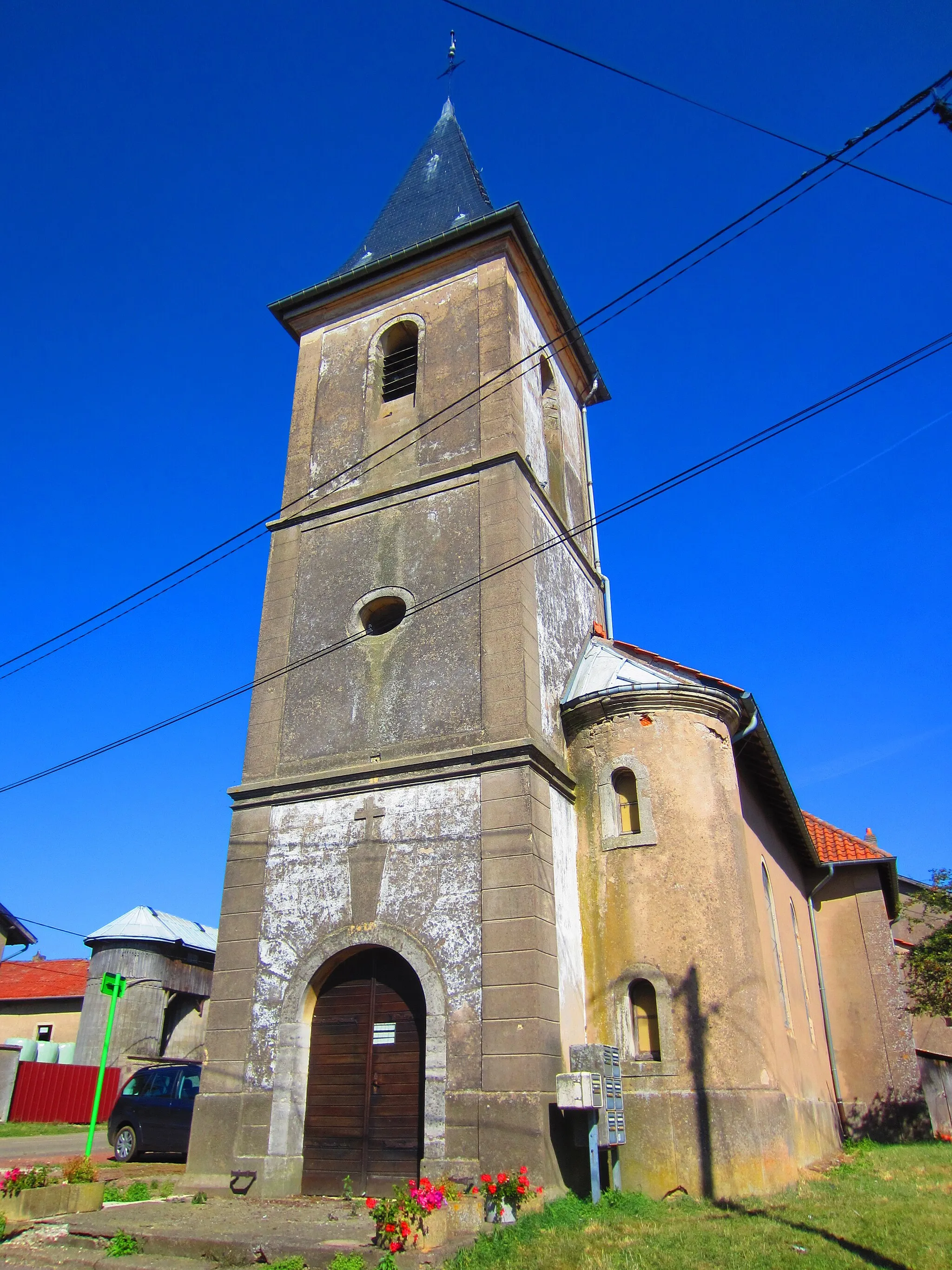 Photo showing: Liocourt church