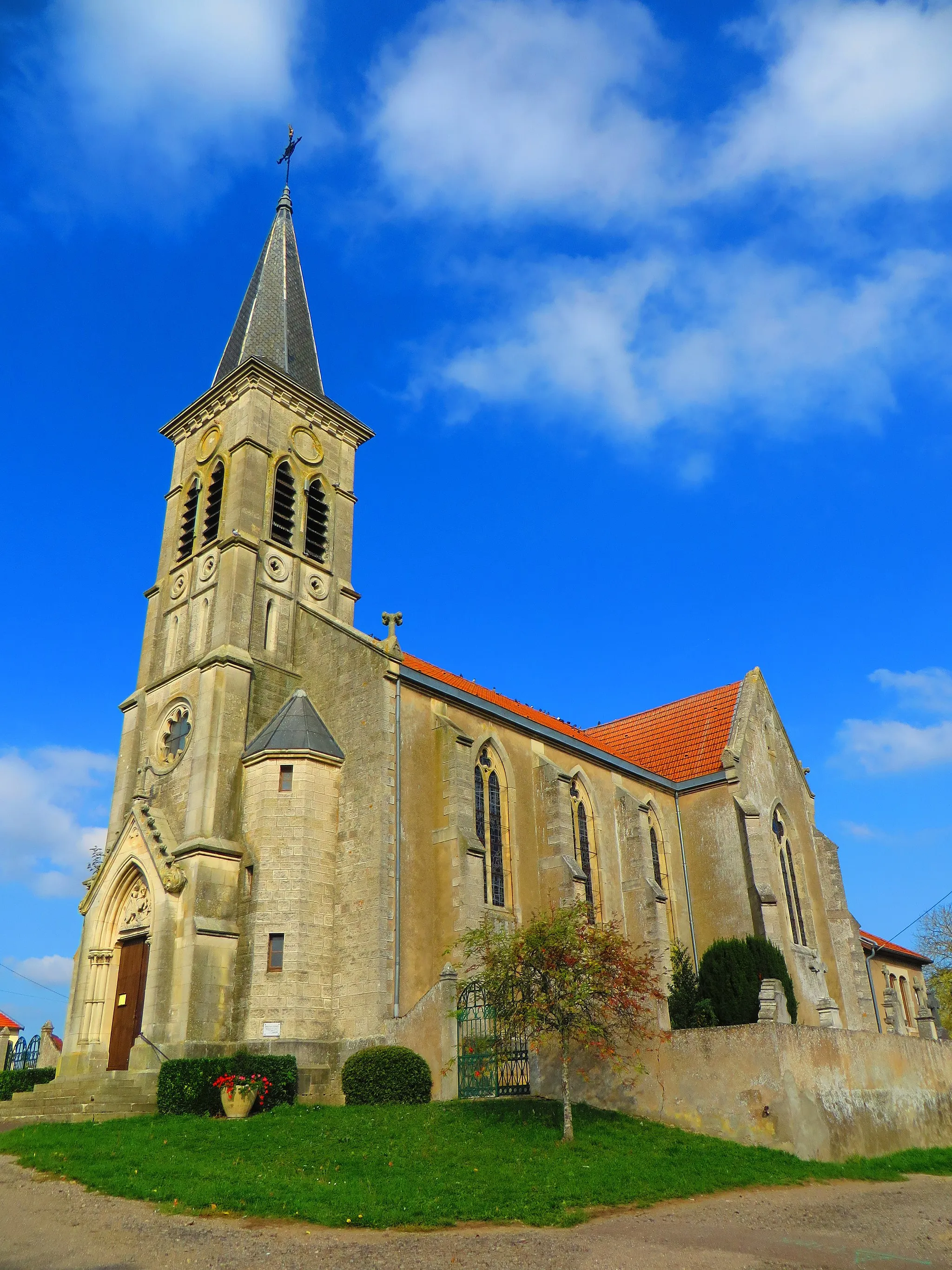 Photo showing: Manhoué l'église Saint-Georges