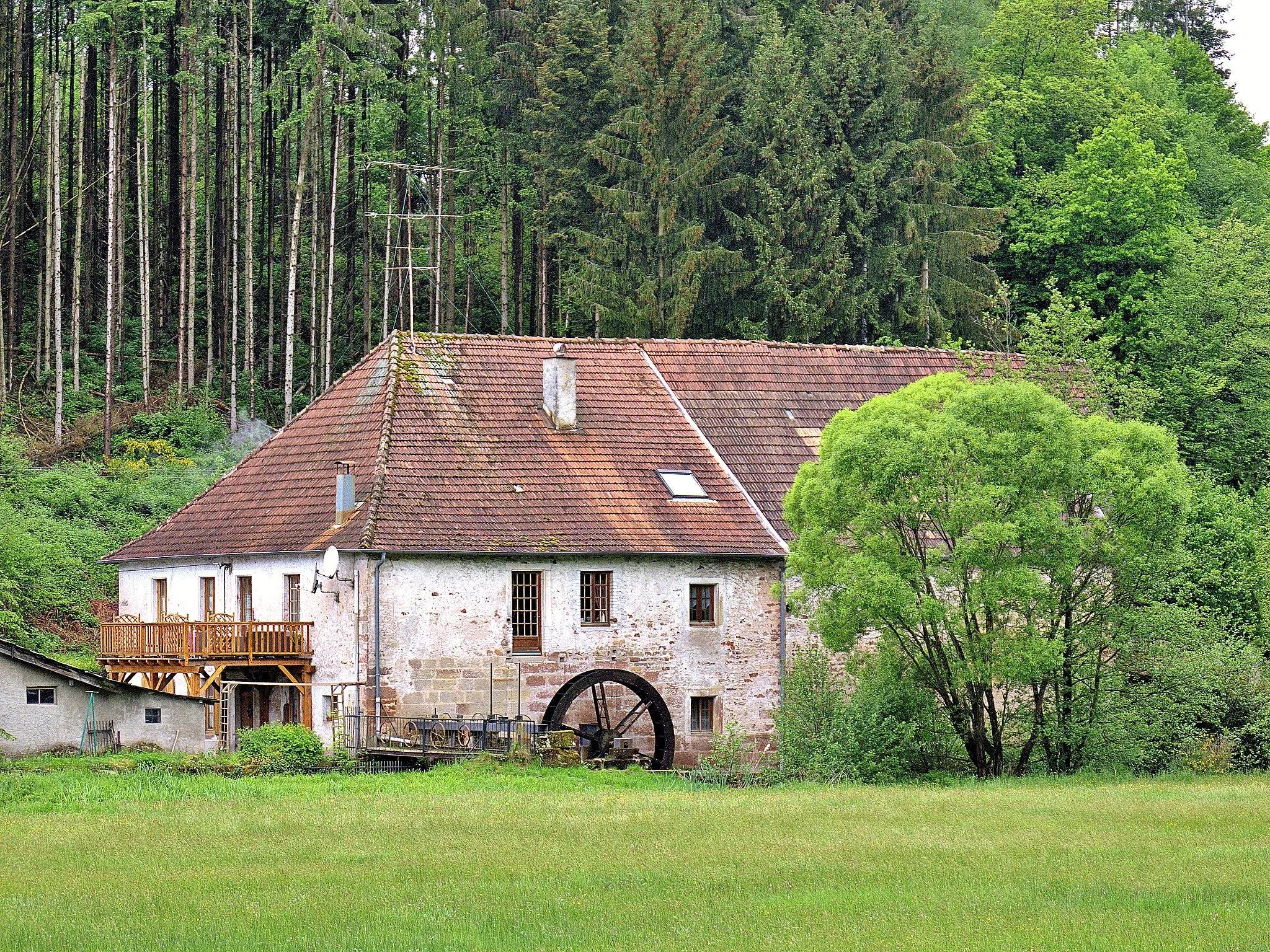 Photo showing: Le moulin de Cubolot sur la Sarre Rouge