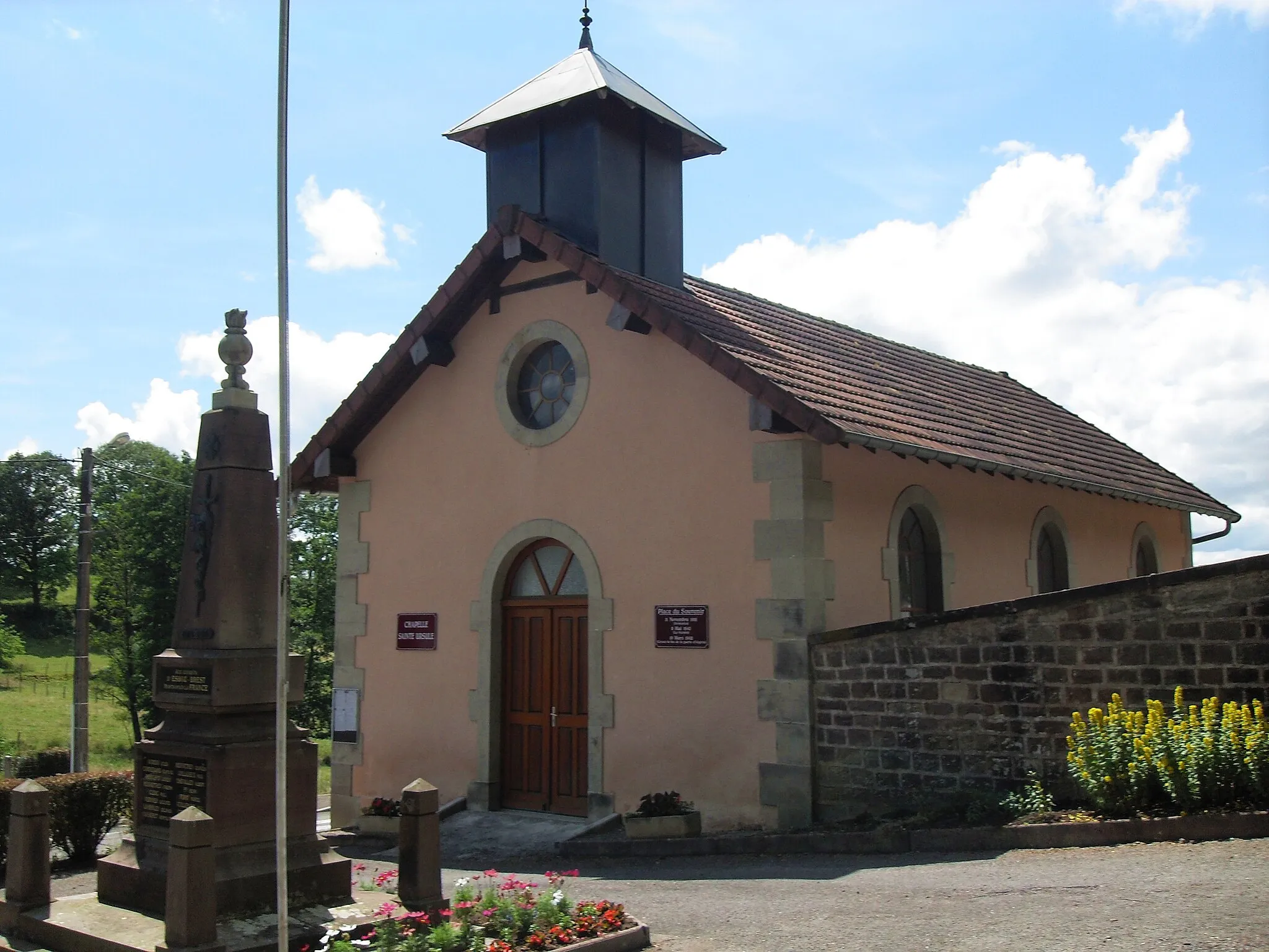 Photo showing: La chapelle Sainte-Ursule d'Esboz-Brest, côté nord-est