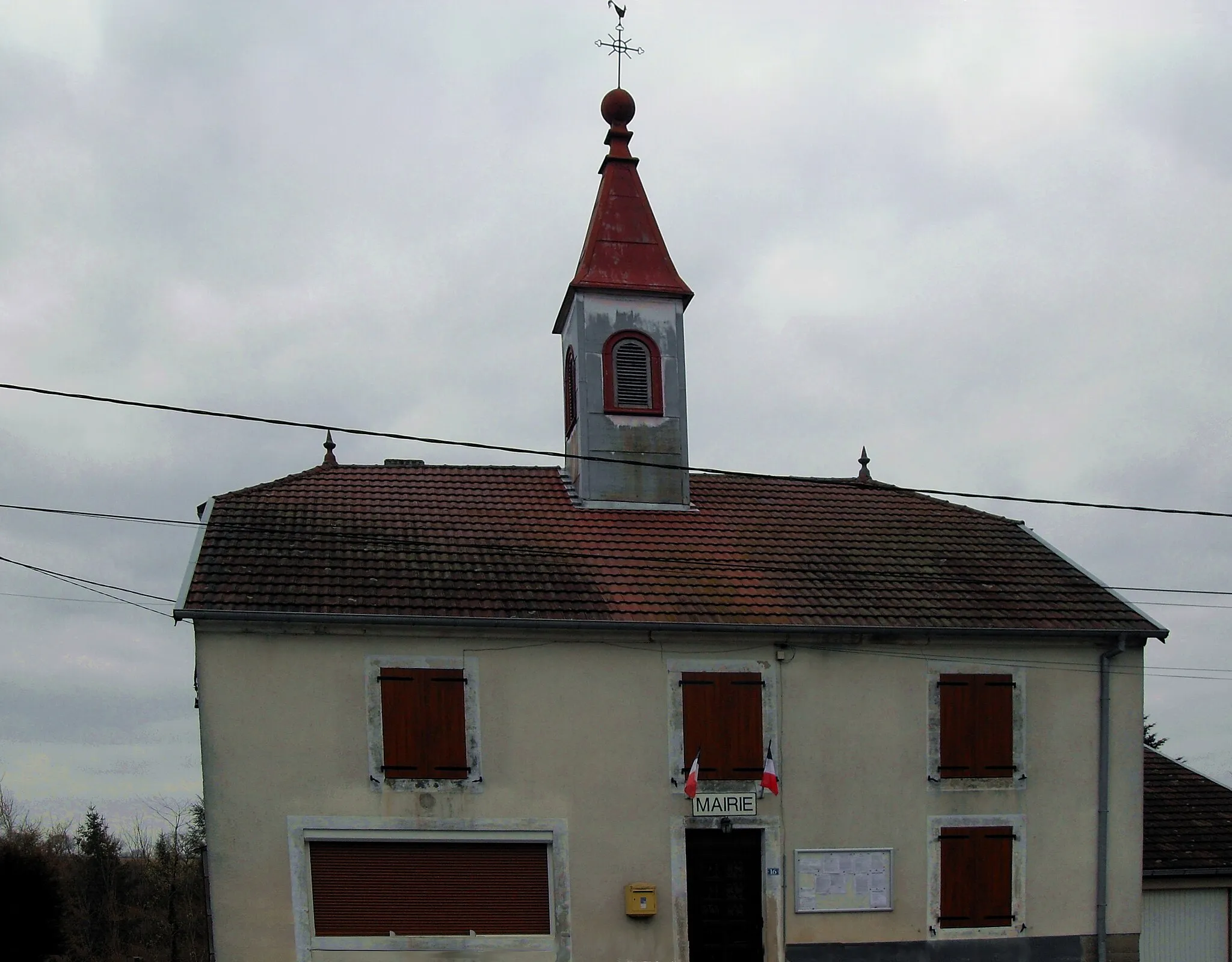 Photo showing: La mairie de Basse-Vaivre