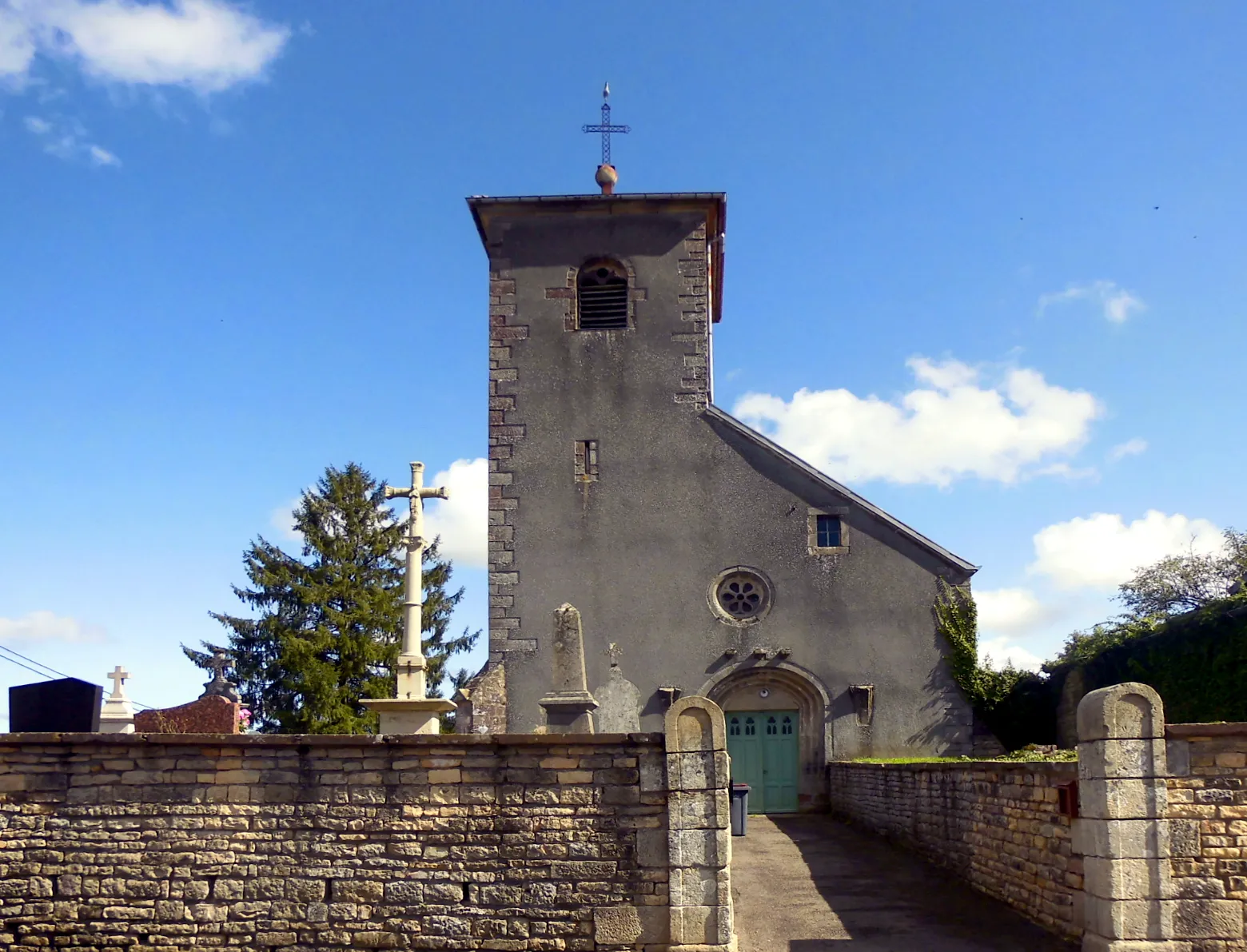 Photo showing: L'église Saint-Martin de Montdoré