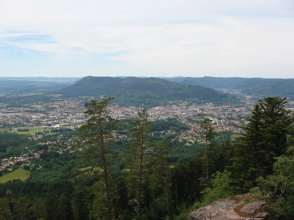 Photo showing: La ville de Saint-Dié-des-Vosges vue du massif de l'Ormont