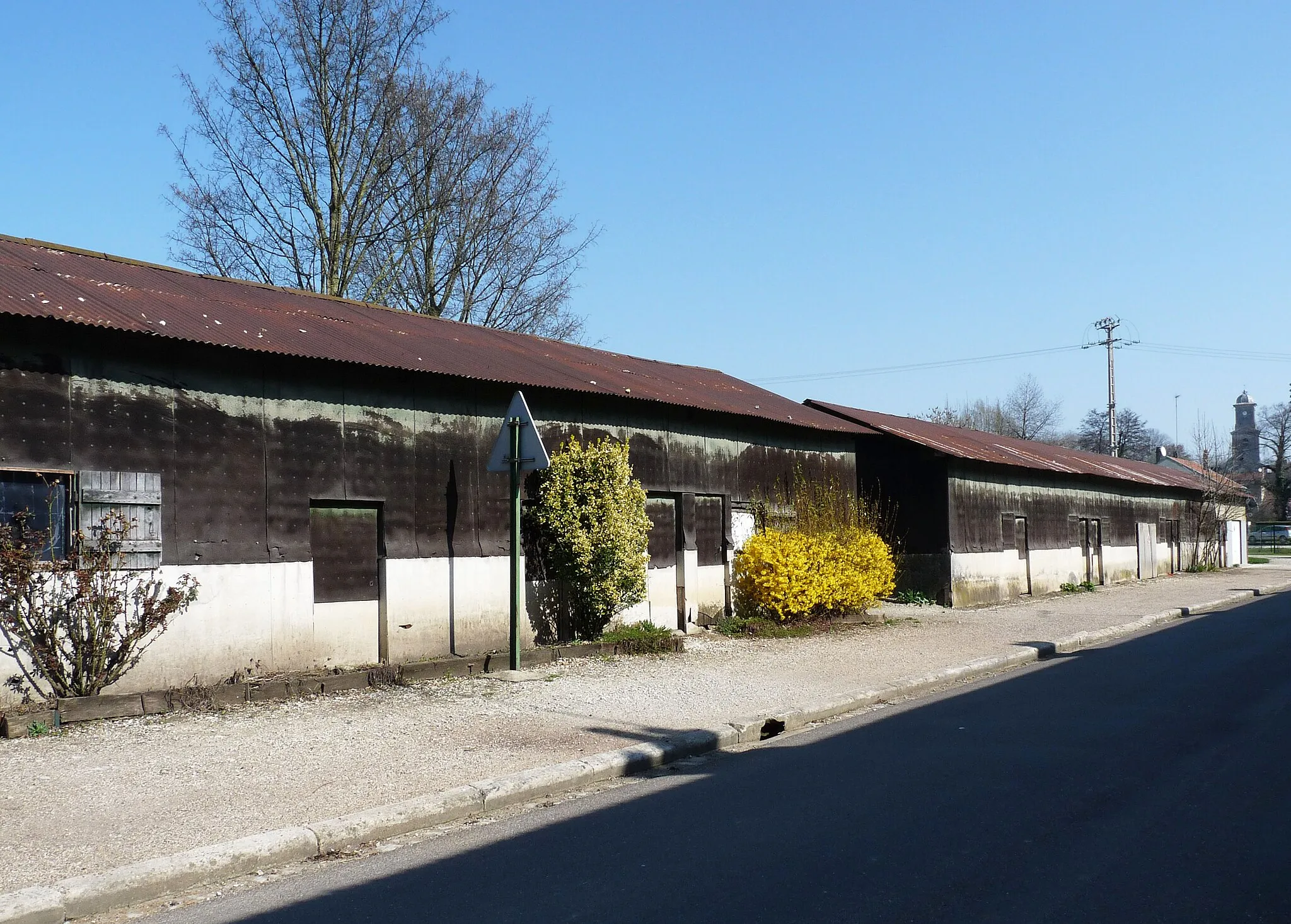 Photo showing: Ateliers de la fonderie à Brousseval (Haute-Marne)