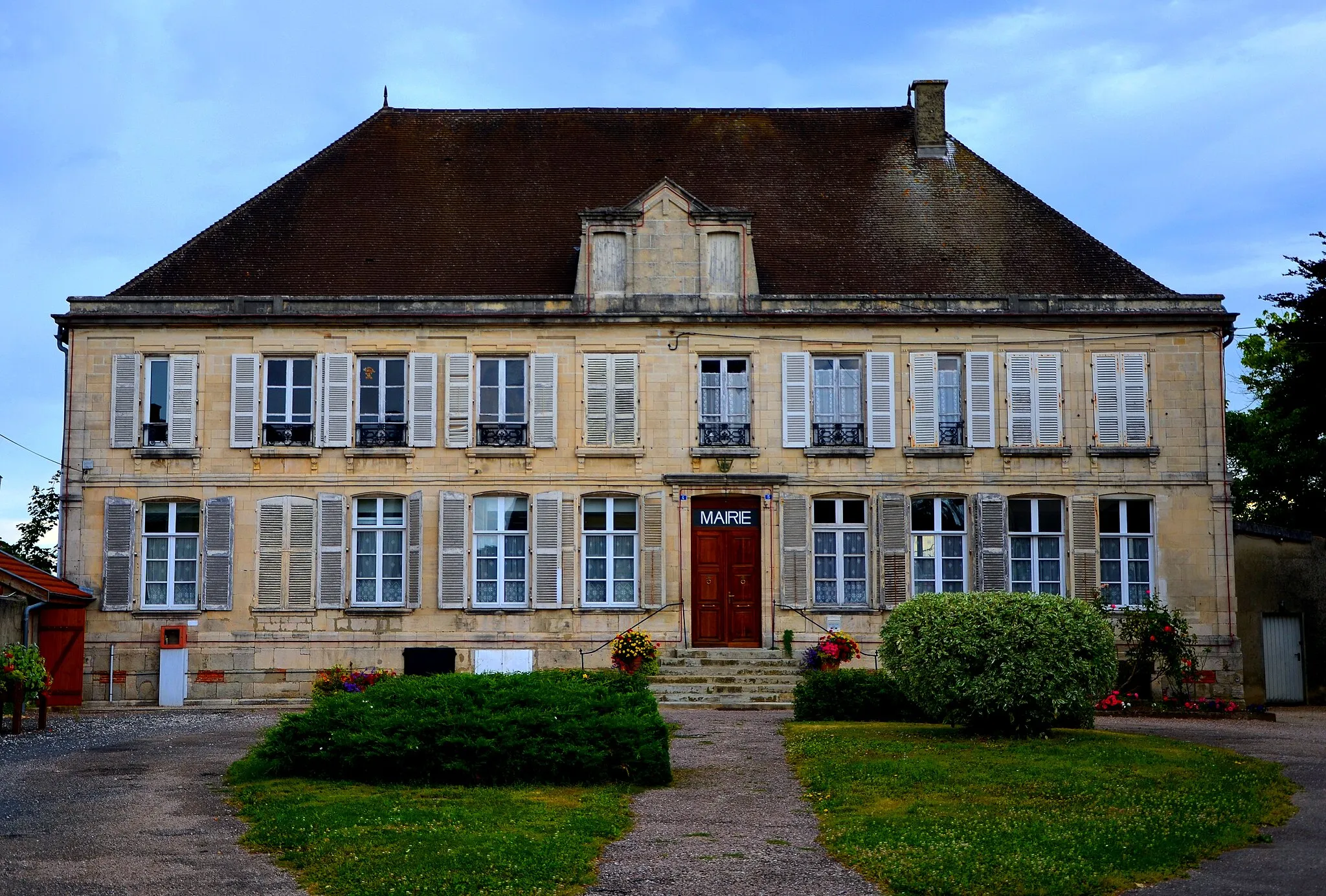 Photo showing: Mairie d'Eclaron, Haute-Marne, France