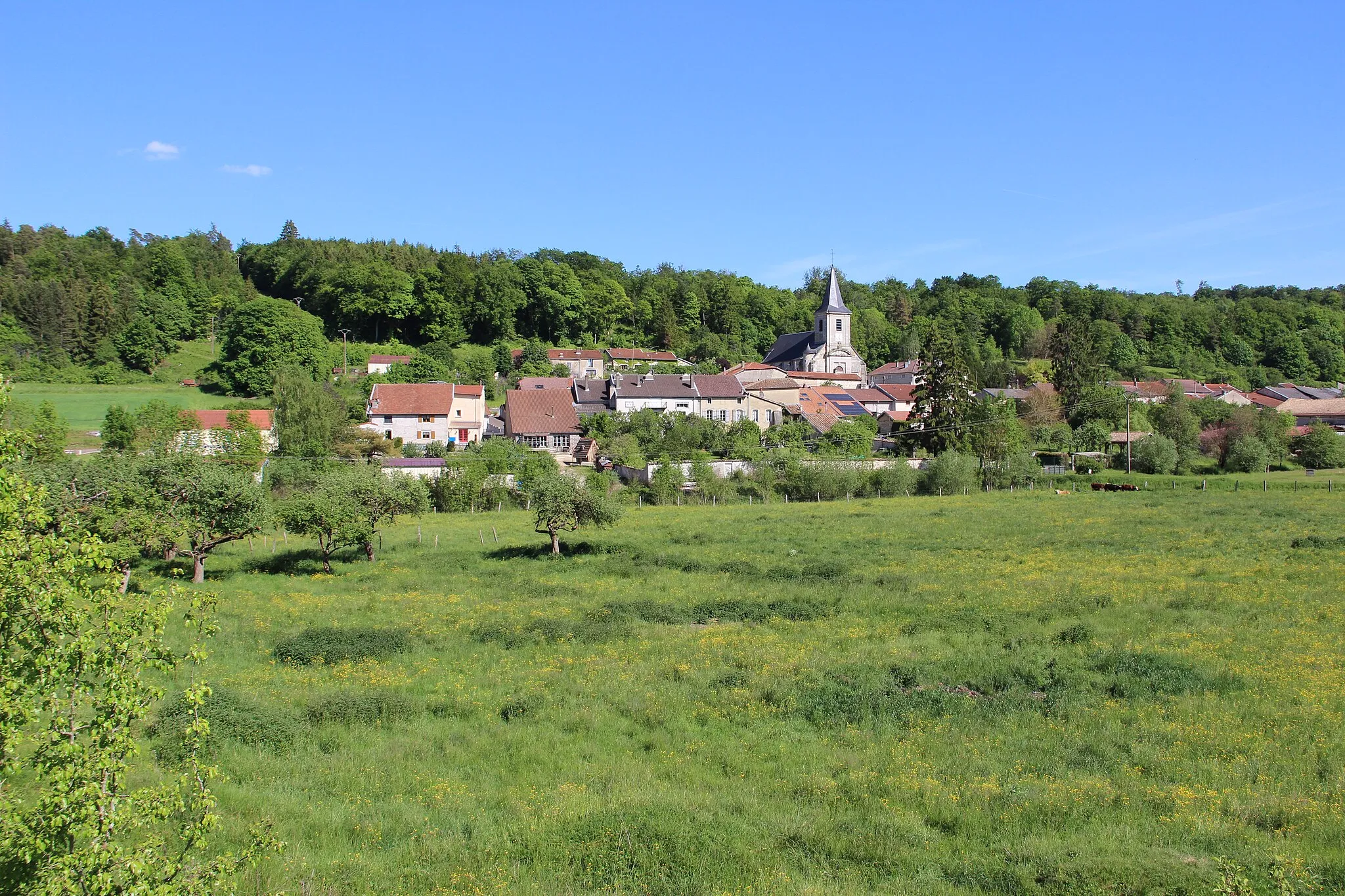 Photo showing: Aperçu du village