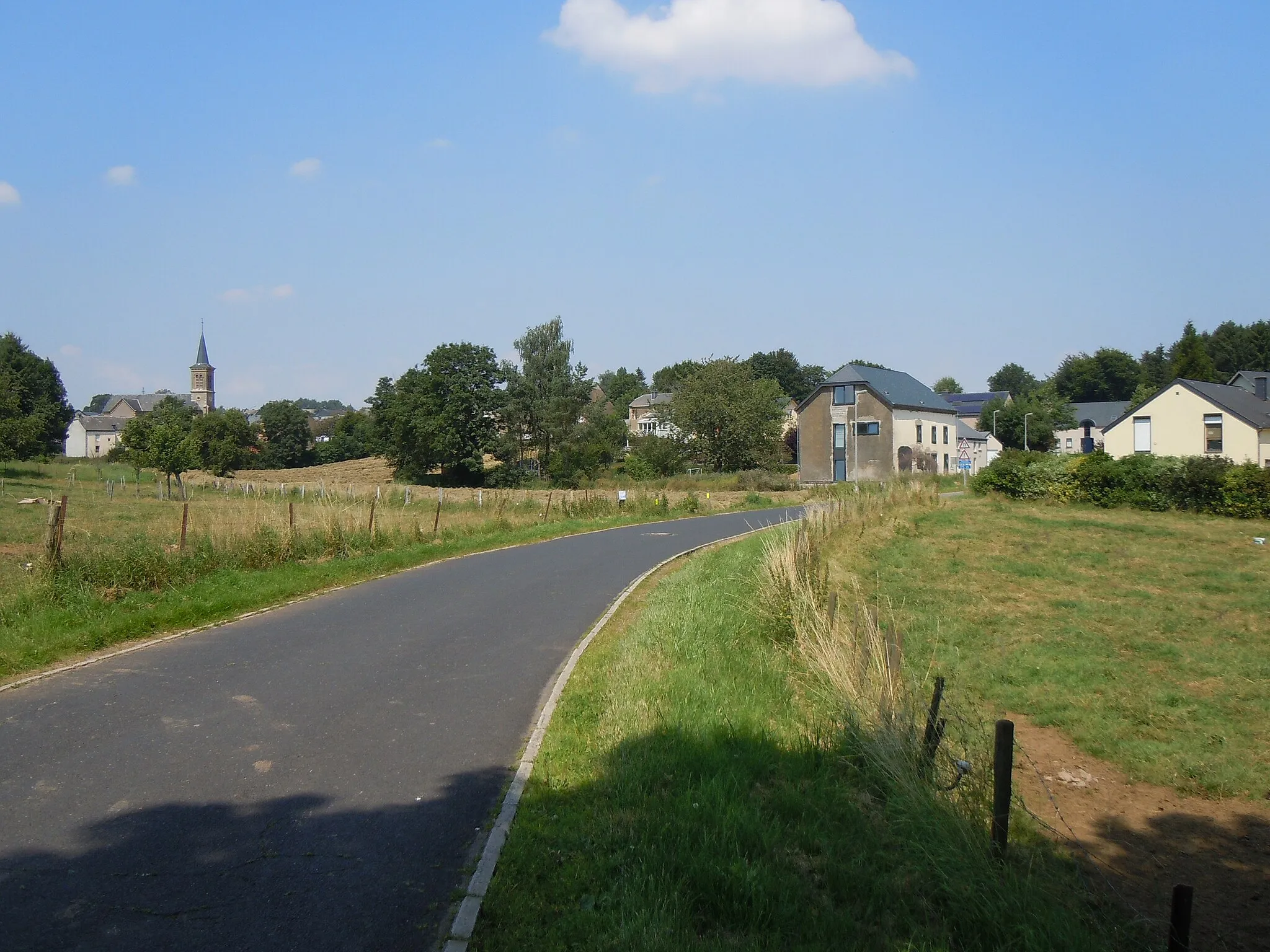 Photo showing: Weyler en venant d'Autelhaut