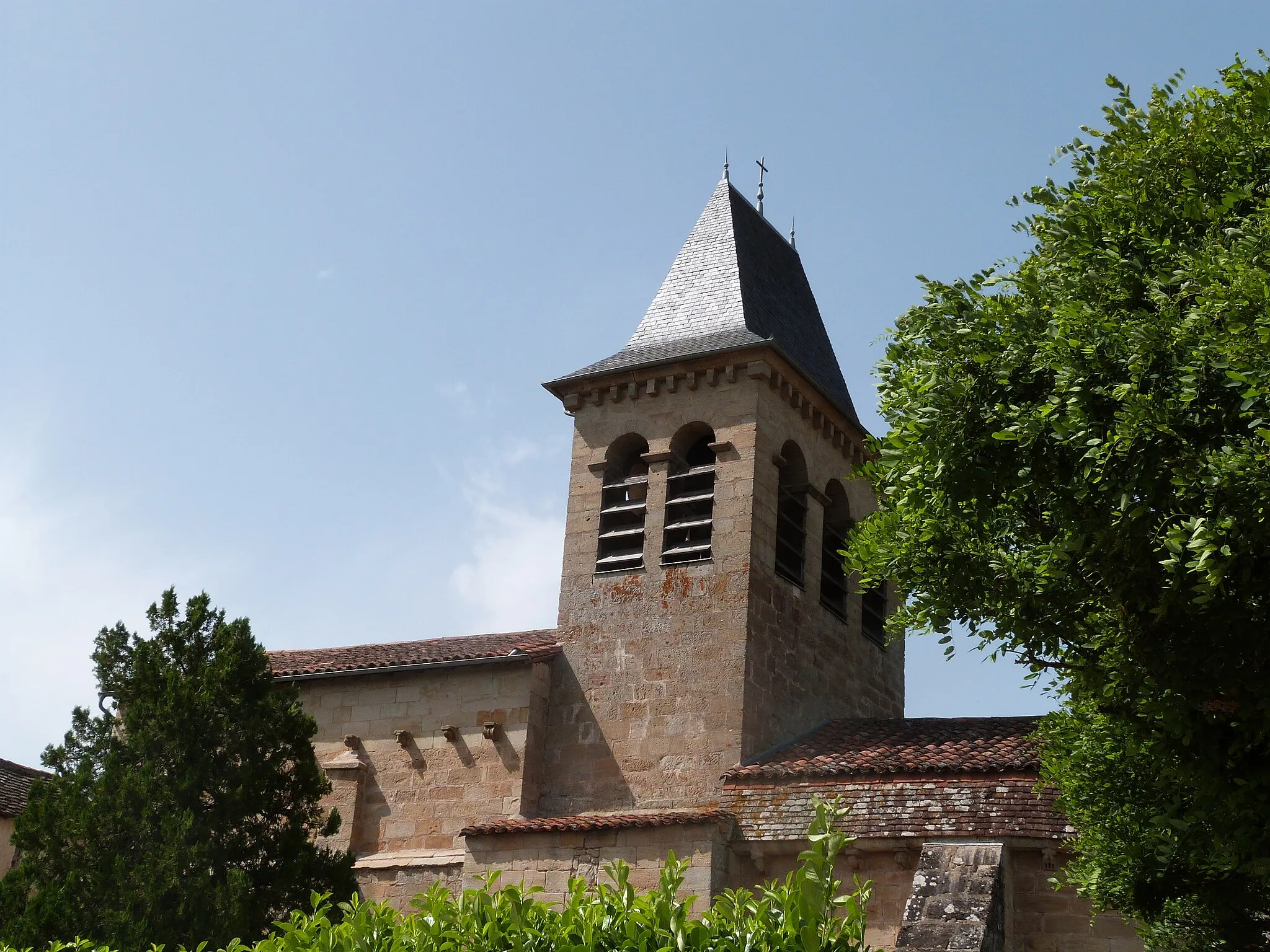 Photo showing: This building is indexed in the base Mérimée, a database of architectural heritage maintained by the French Ministry of Culture, under the reference PA00095092 .