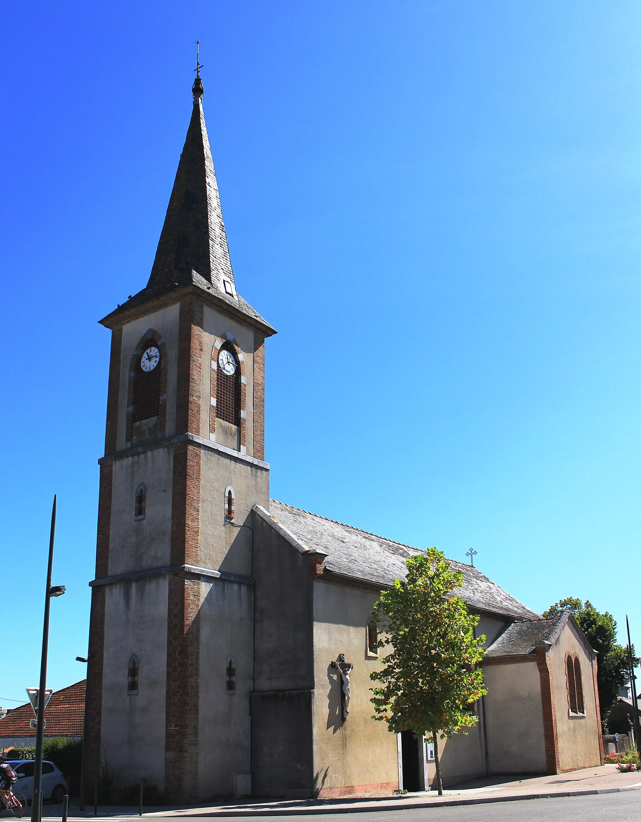 Photo showing: Église de l’Assomption de Bours (Hautes-Pyrénées)