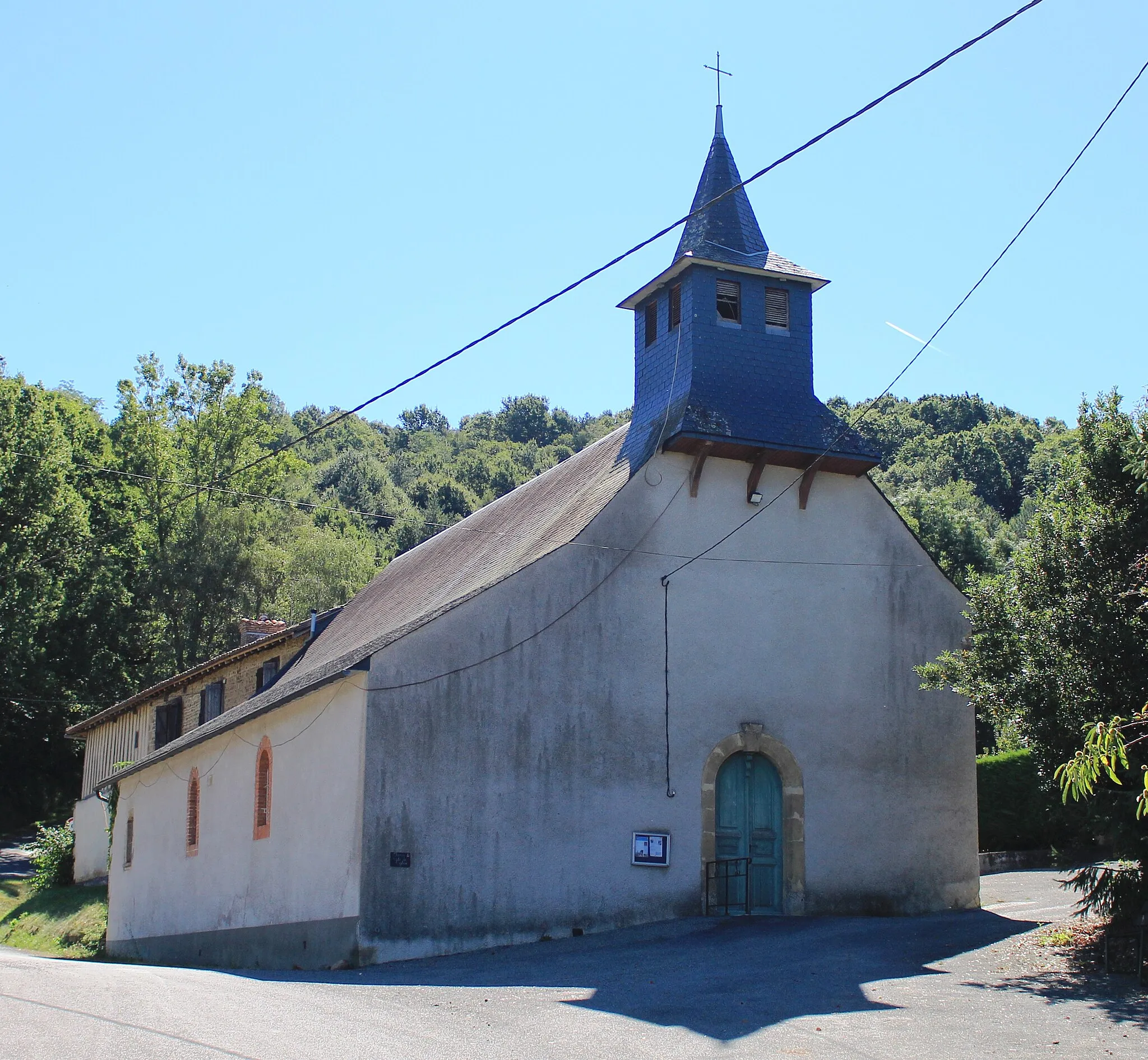 Photo showing: Église Saint-Laurent de Lassales (Hautes-Pyrénées)