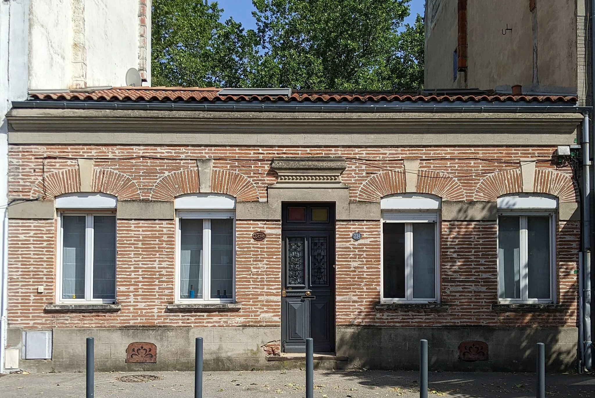 Photo showing: Maison toulousaine, 234 avenue de Muret (Toulouse)