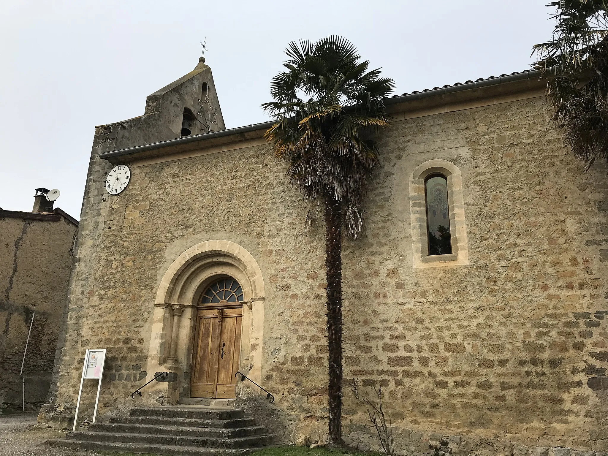 Photo showing: Eglise Saint-Romain de Limbrassac (Ariège, France).
