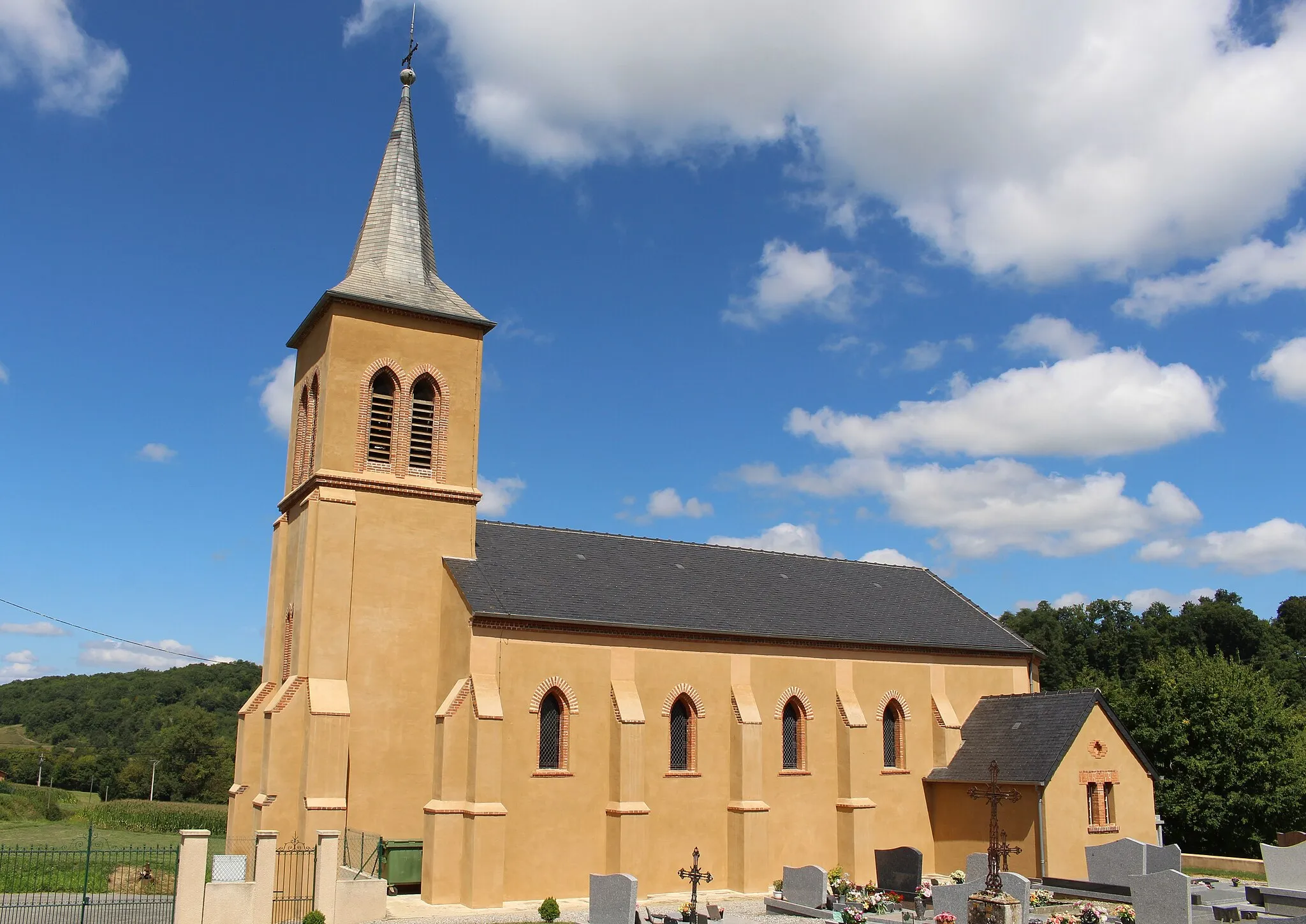 Photo showing: Église Saint-Michel de Fréchède (Hautes-Pyrénées)
