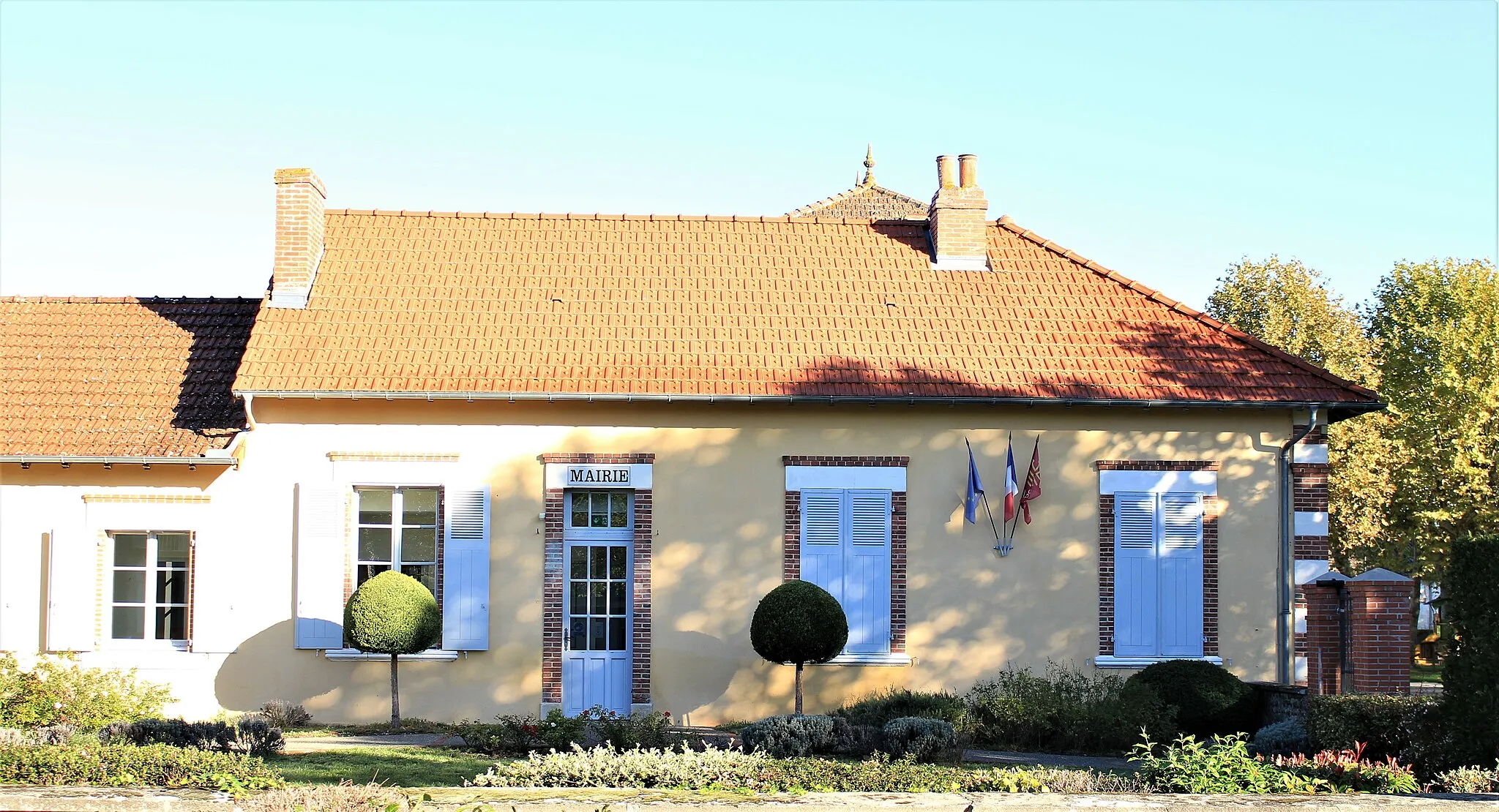 Photo showing: Mairie de Larreule (Hautes-Pyrénées)