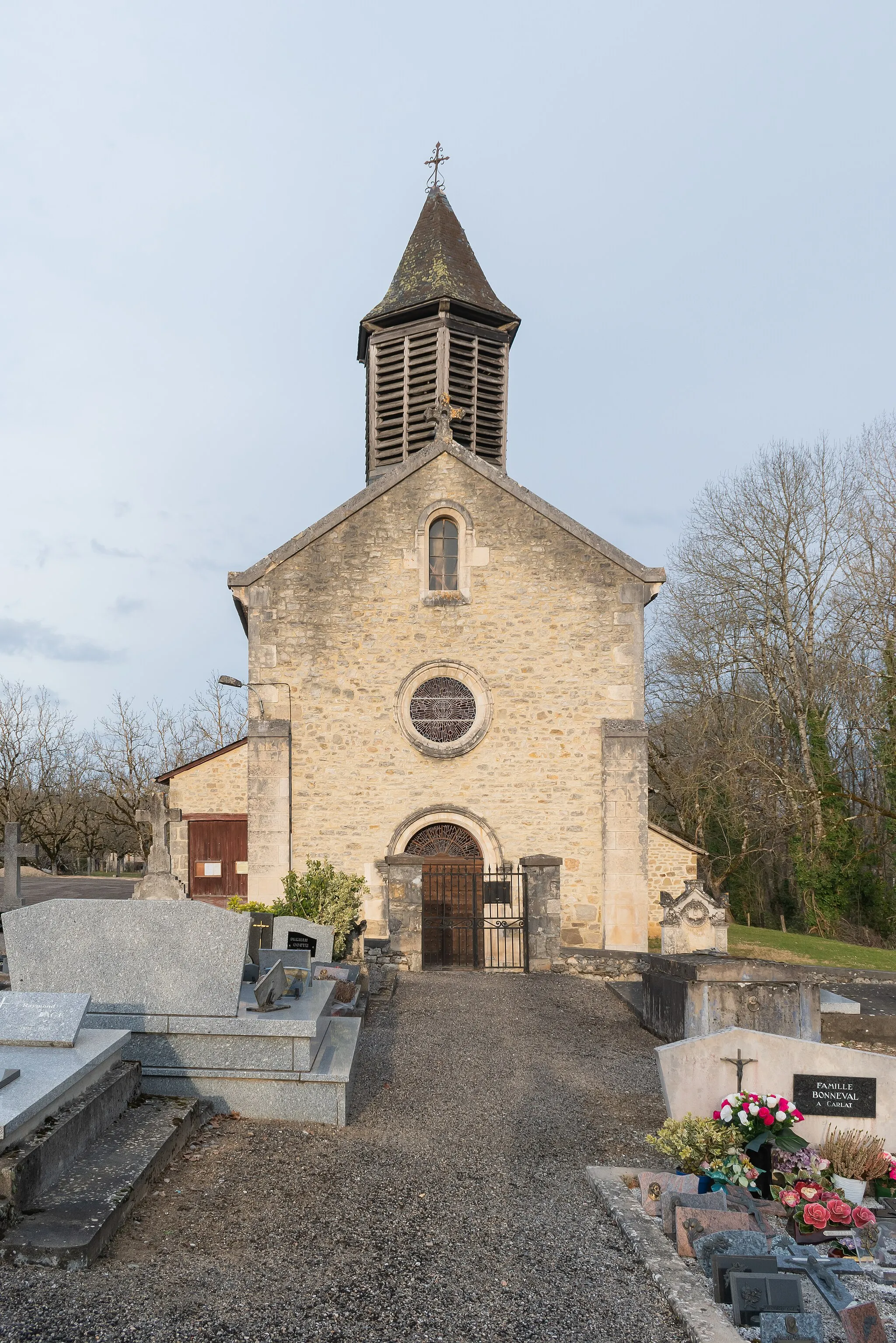 Photo showing: Saint Clair churches in Liourdres, Corrèze, France