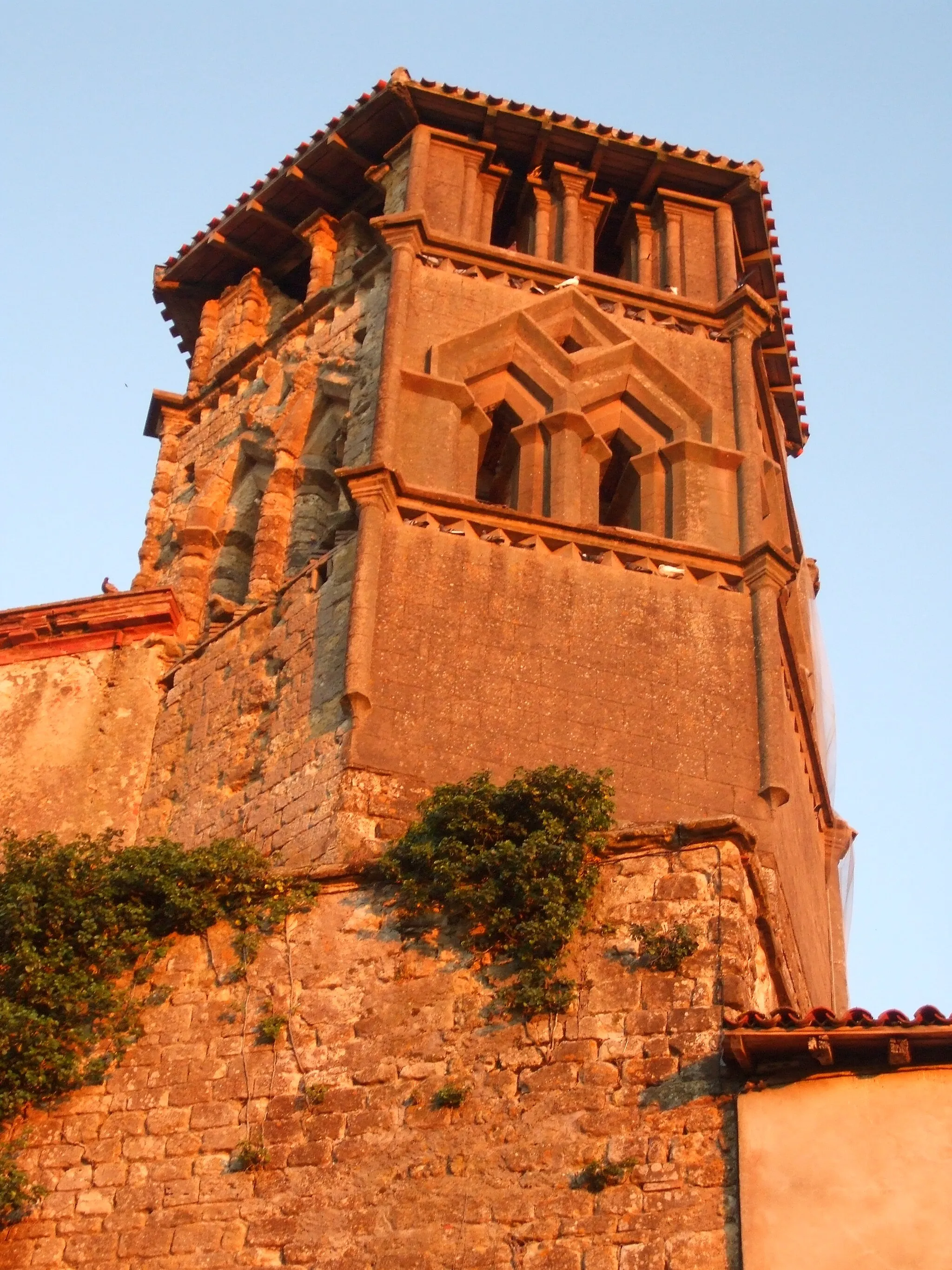 Photo showing: Bell tower of saint-Ybars